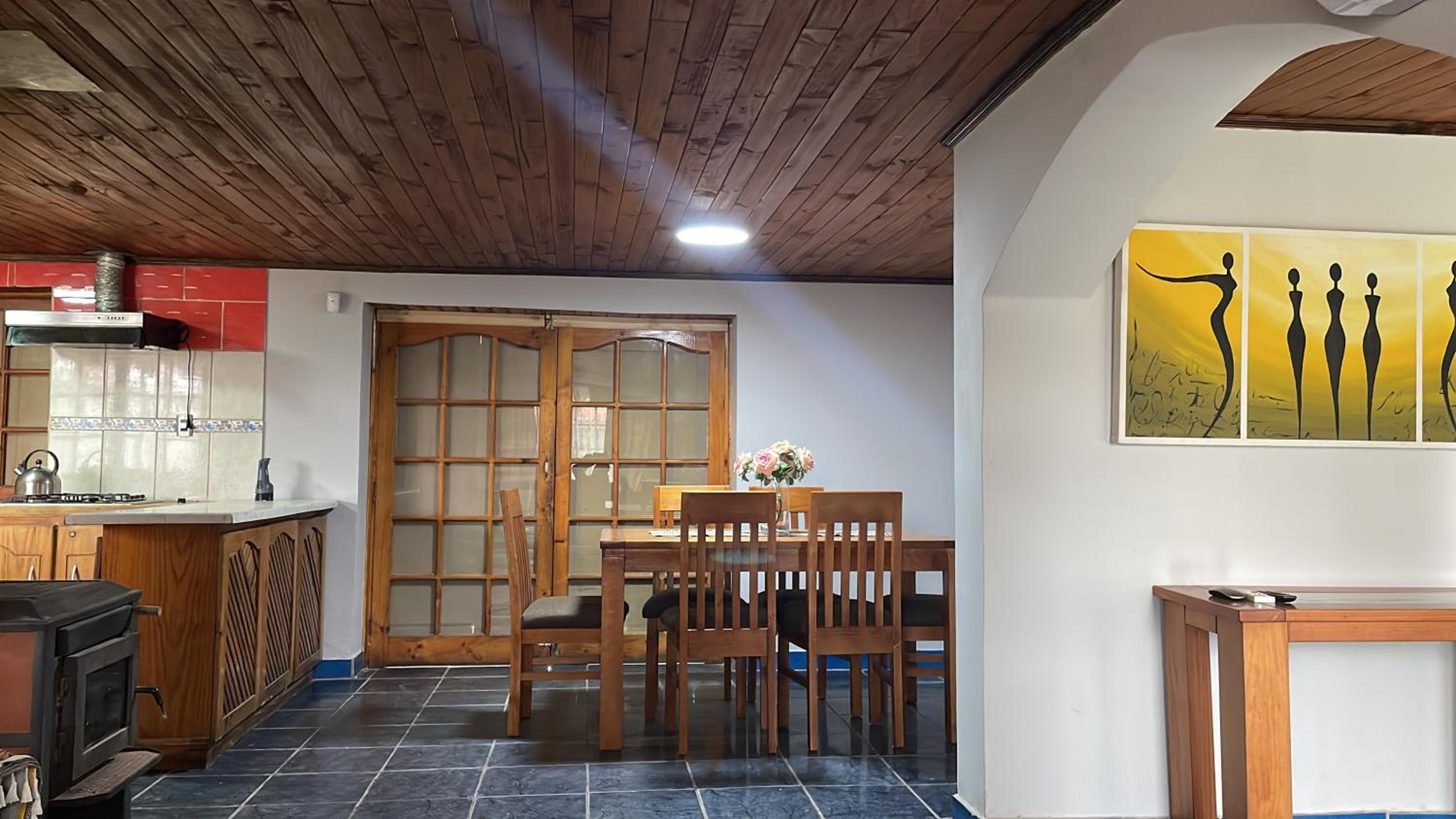 Casa Yerbas Buenas