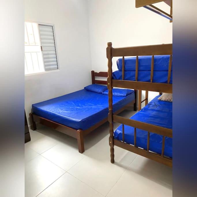 Casa Completa individual em Peruibe 2 Quartos