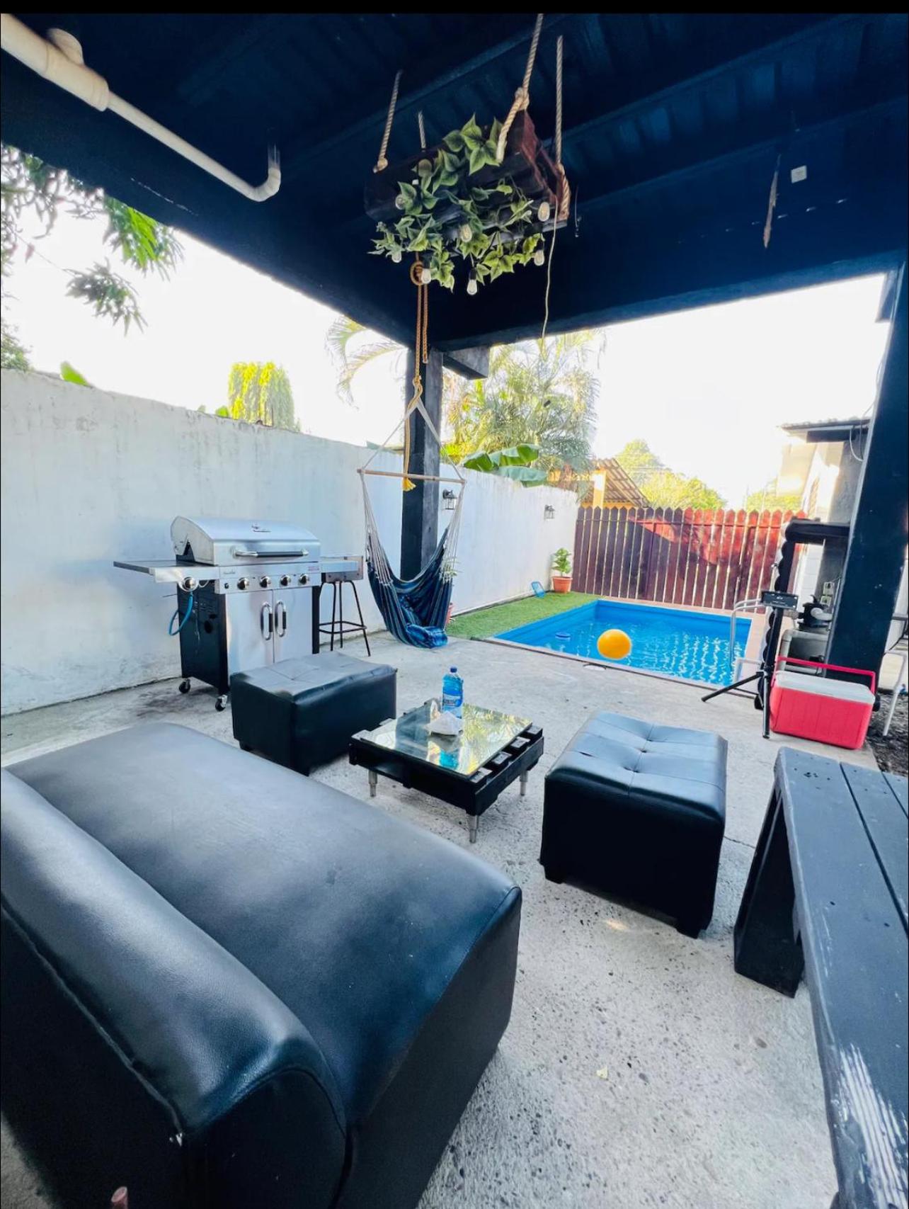 Apartamento y piscina privado a 5 minutos del aeropuerto RVM view 5