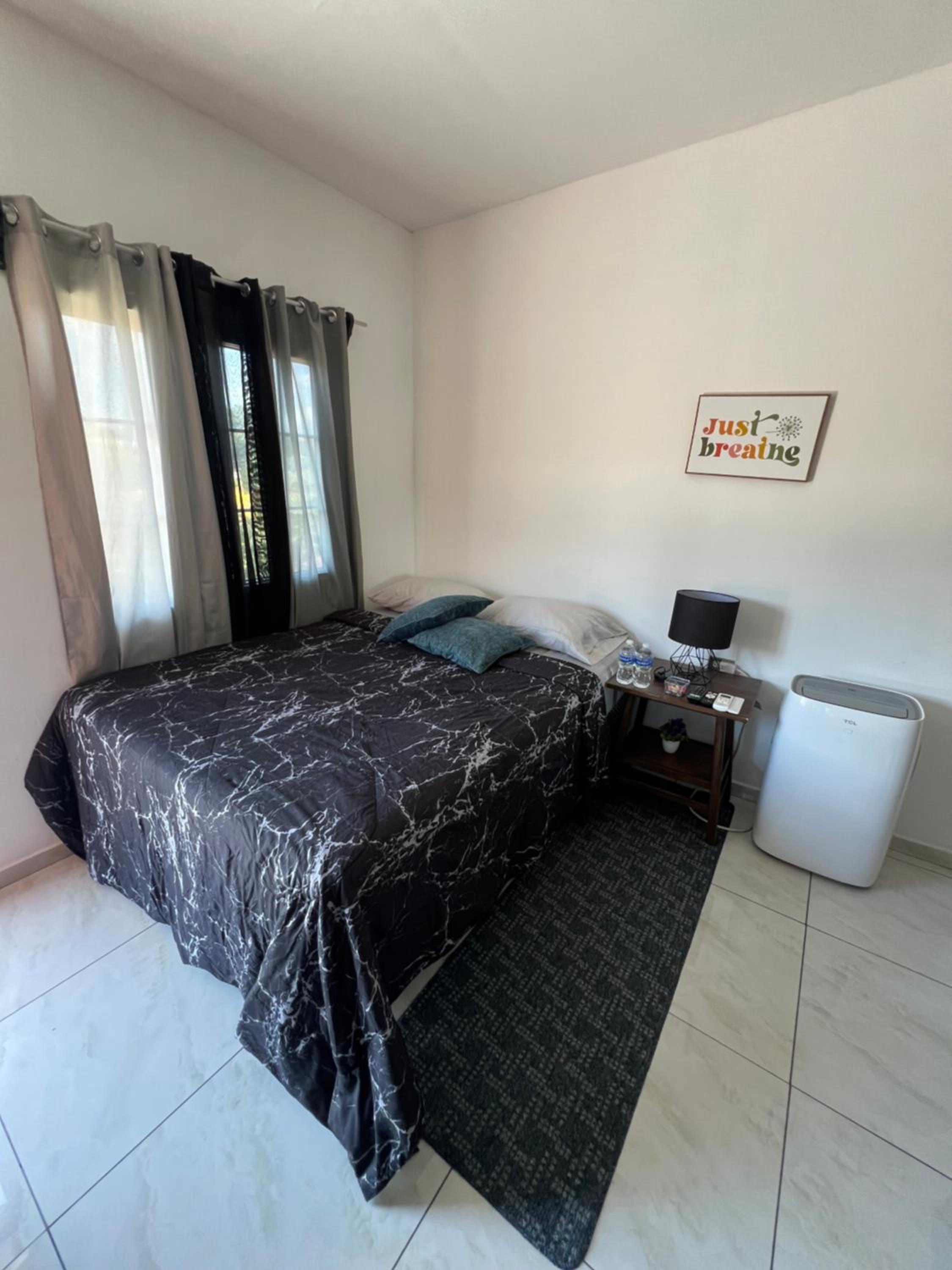 Apartamento y piscina privado a 5 minutos del aeropuerto RVM view 3