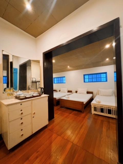 Hostel Bungalow
