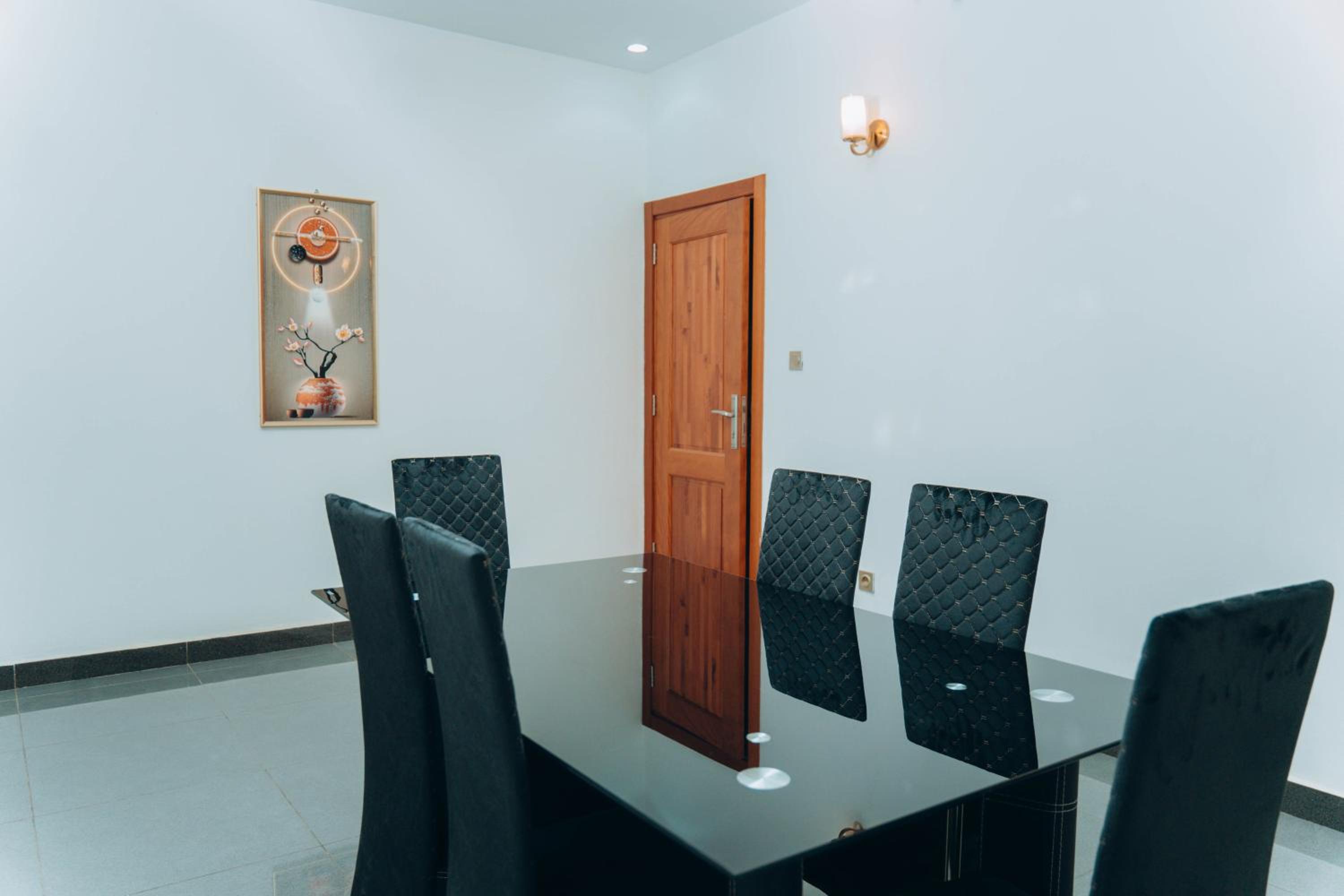 Bekeching Residence - Bastos Yaoundé