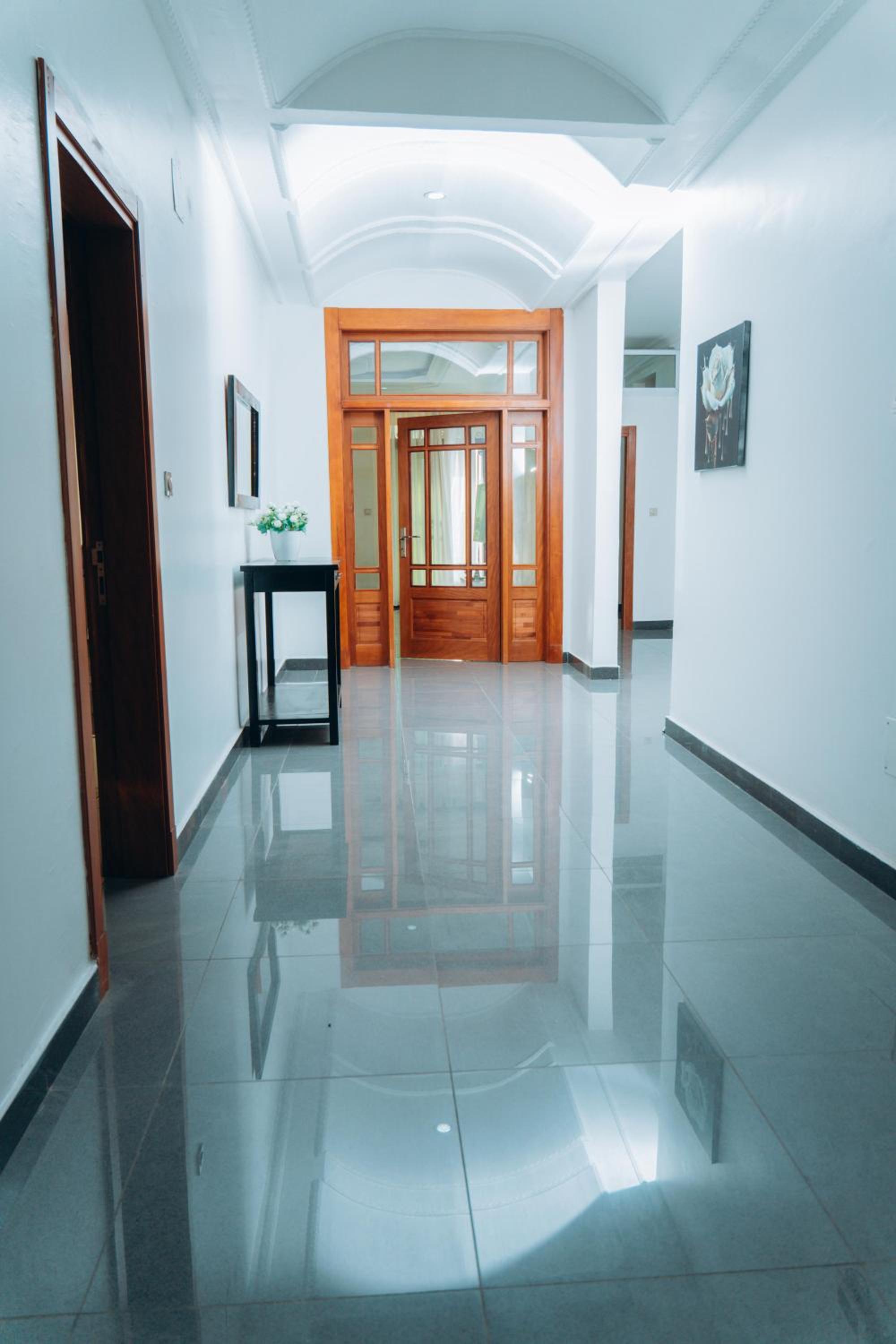 Bekeching Residence - Bastos Yaoundé