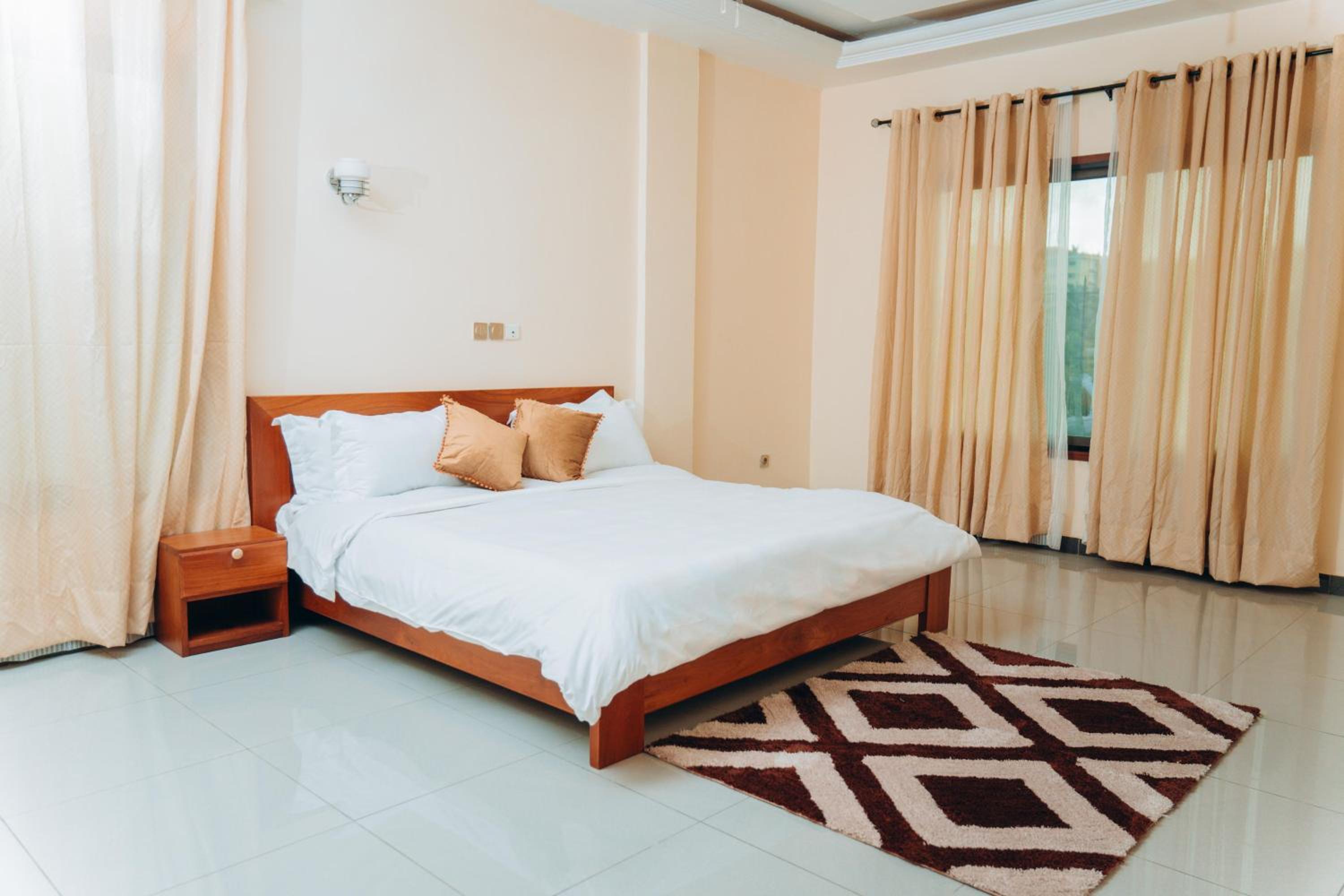Bekeching Residence - Bastos Yaoundé