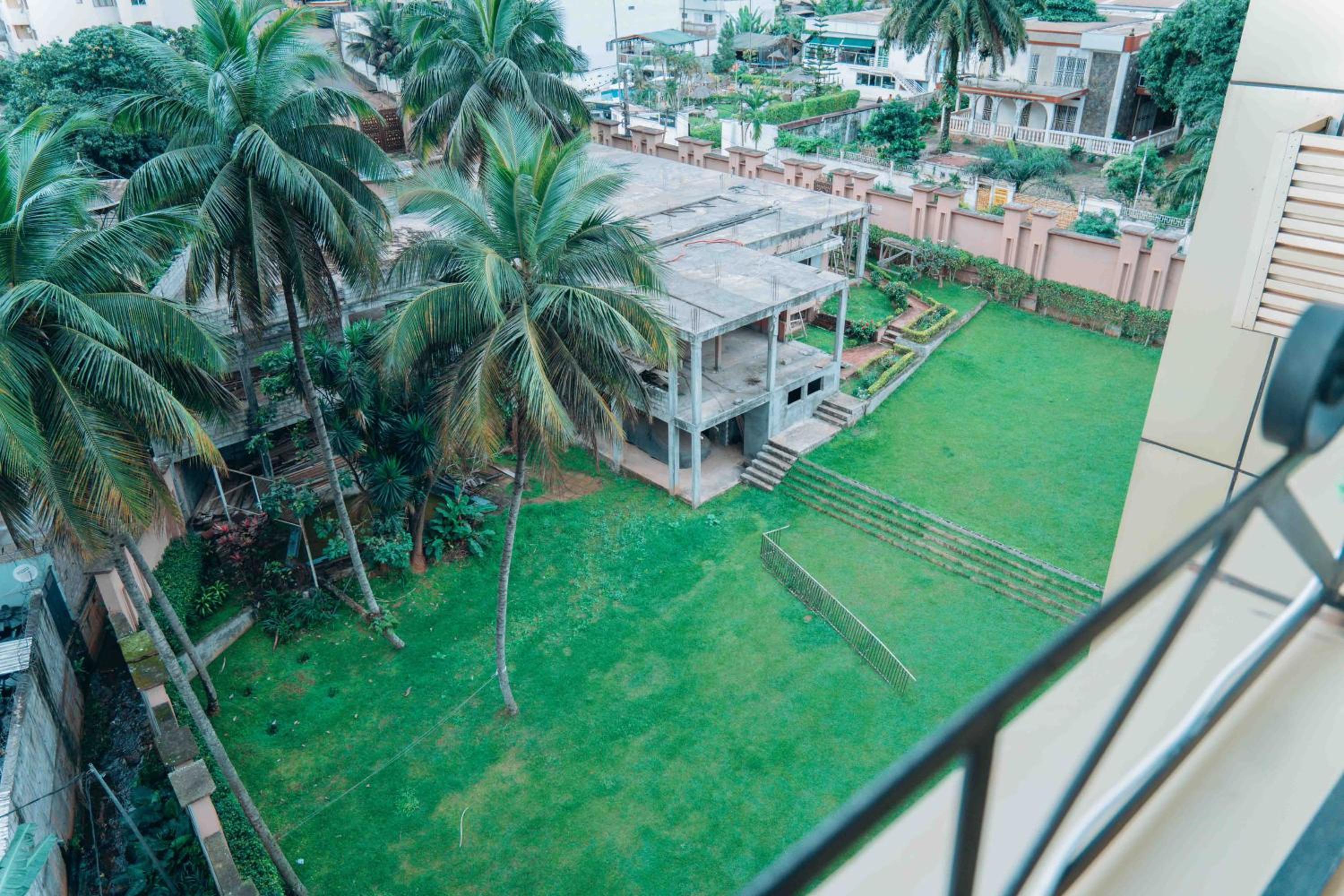 Bekeching Residence - Bastos Yaoundé