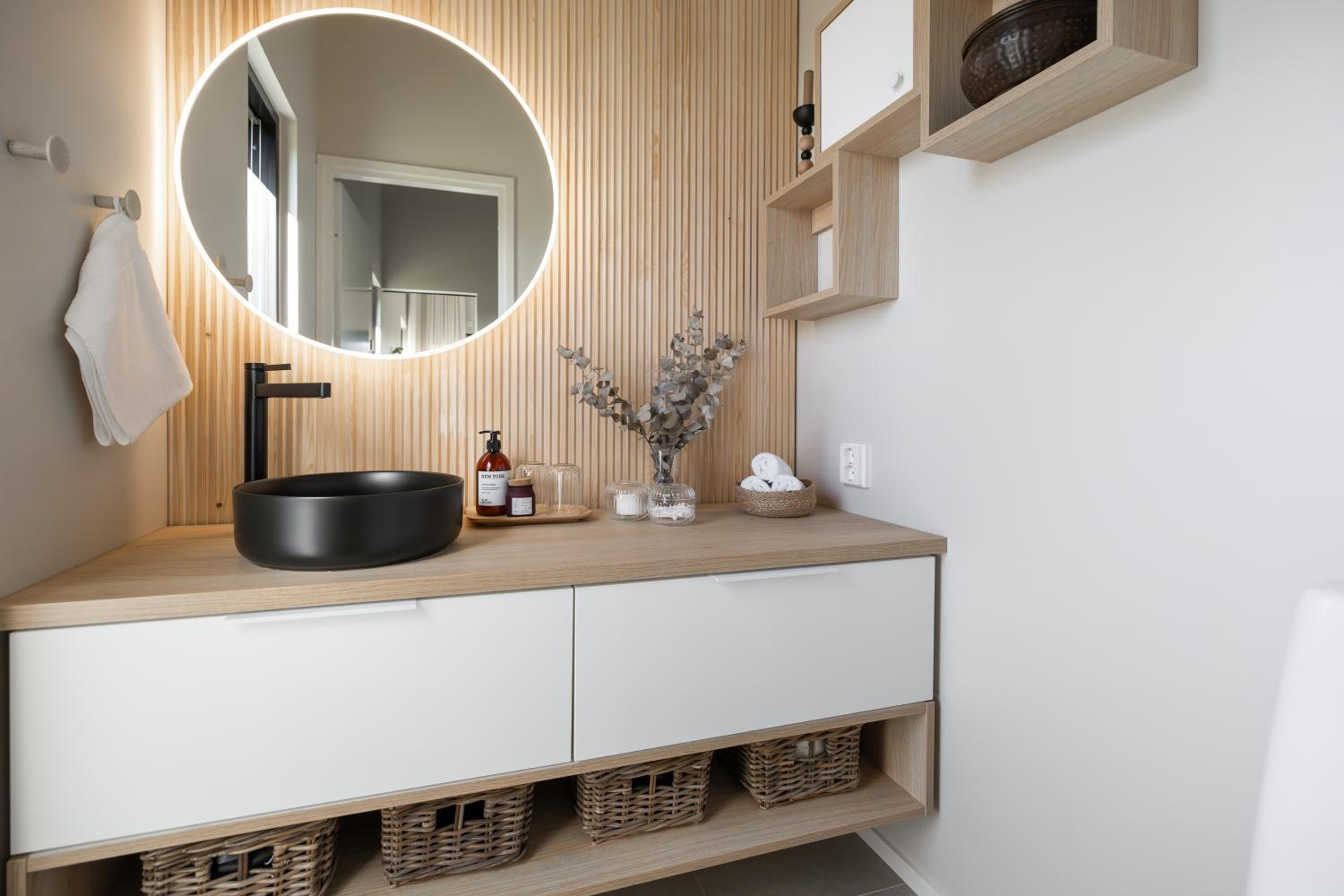 Arctic Birch City Villa