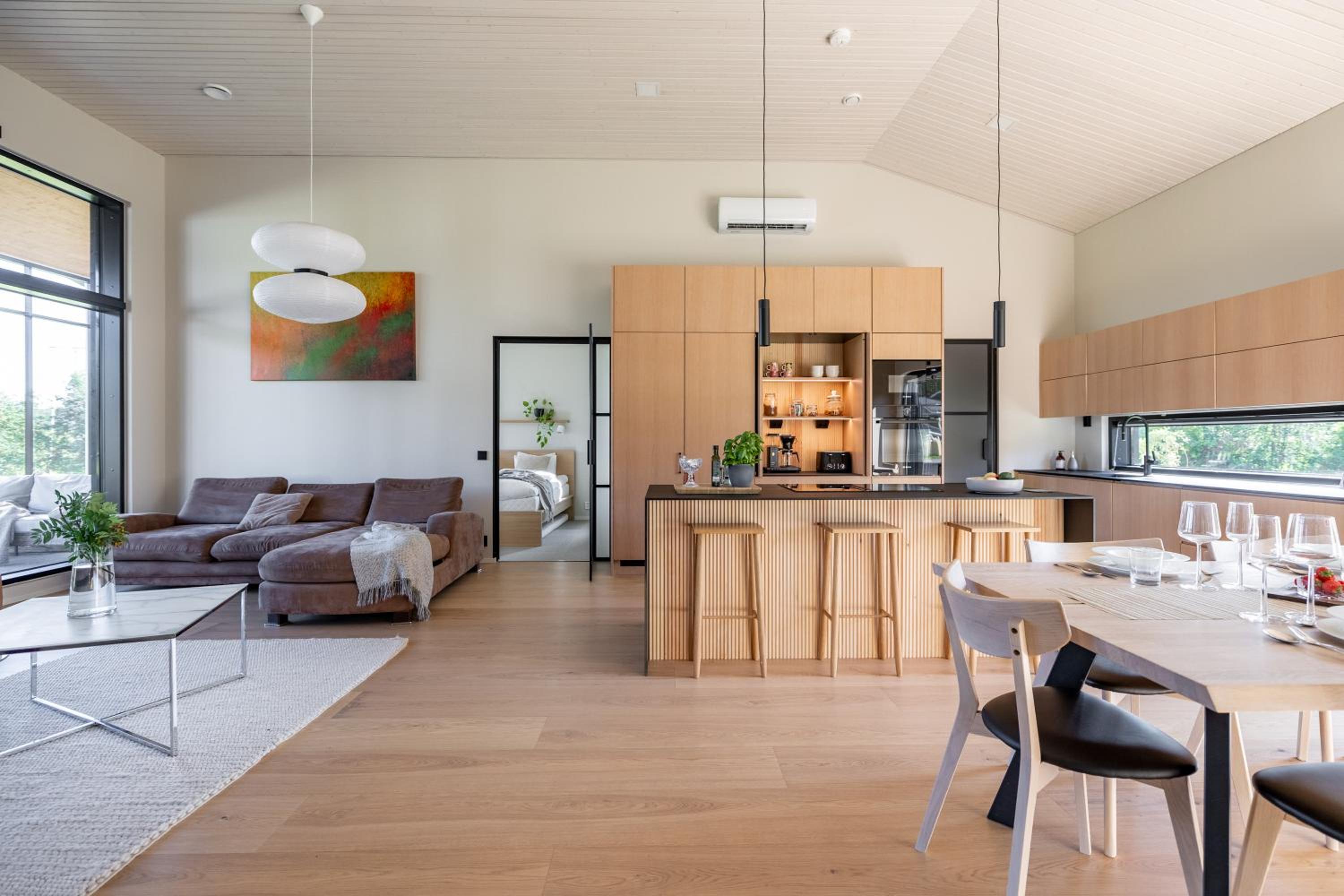 Arctic Birch City Villa