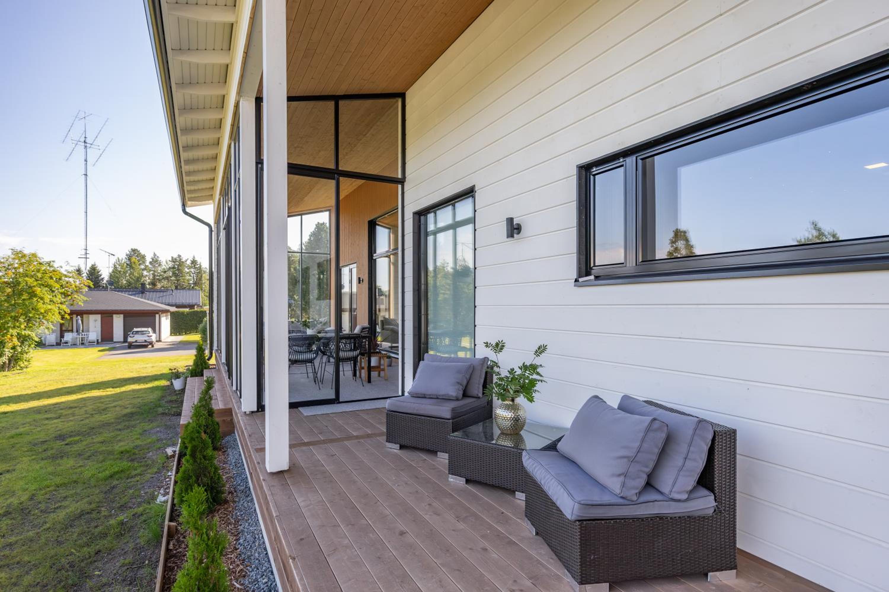 Arctic Birch City Villa