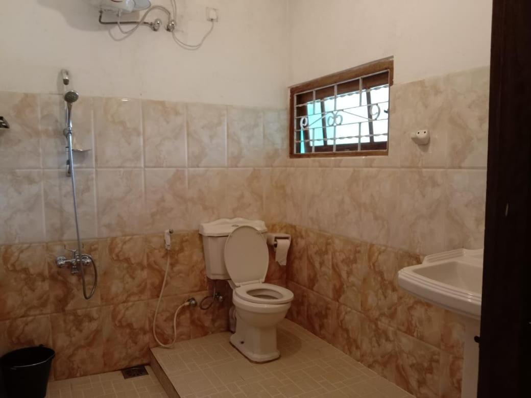 Shane HomeStay