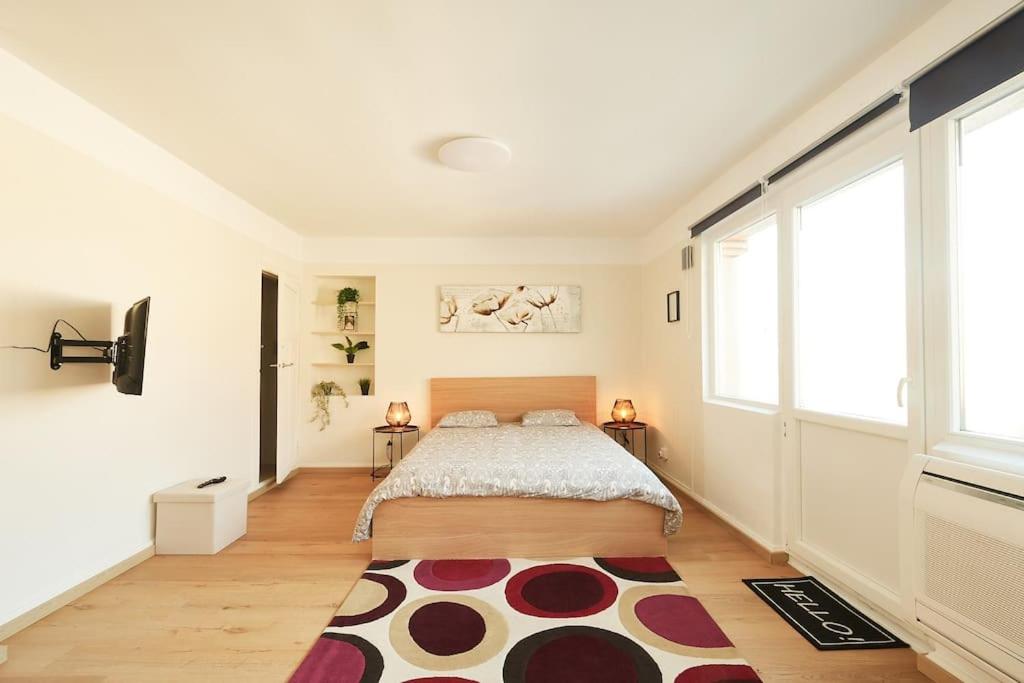 Studio-balcon center of Mons