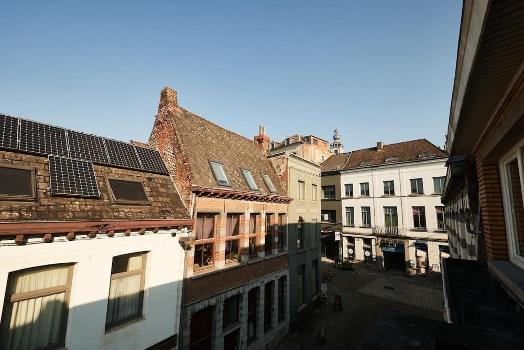 Studio-balcon center of Mons