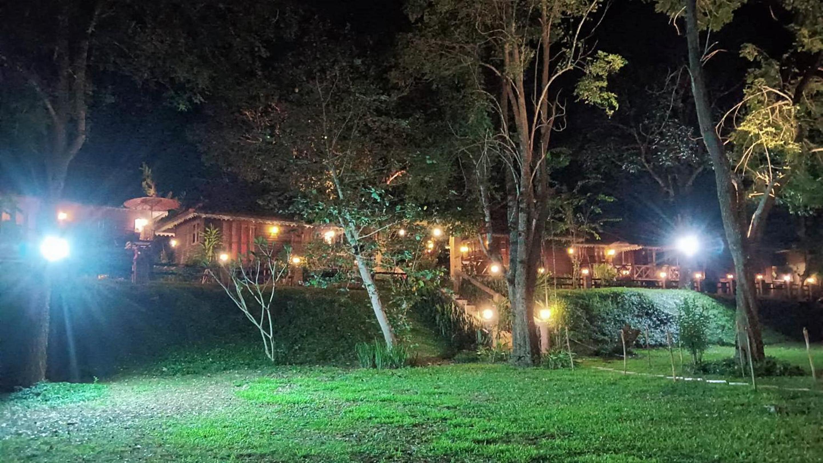 Banviewnam Camping & Resort
