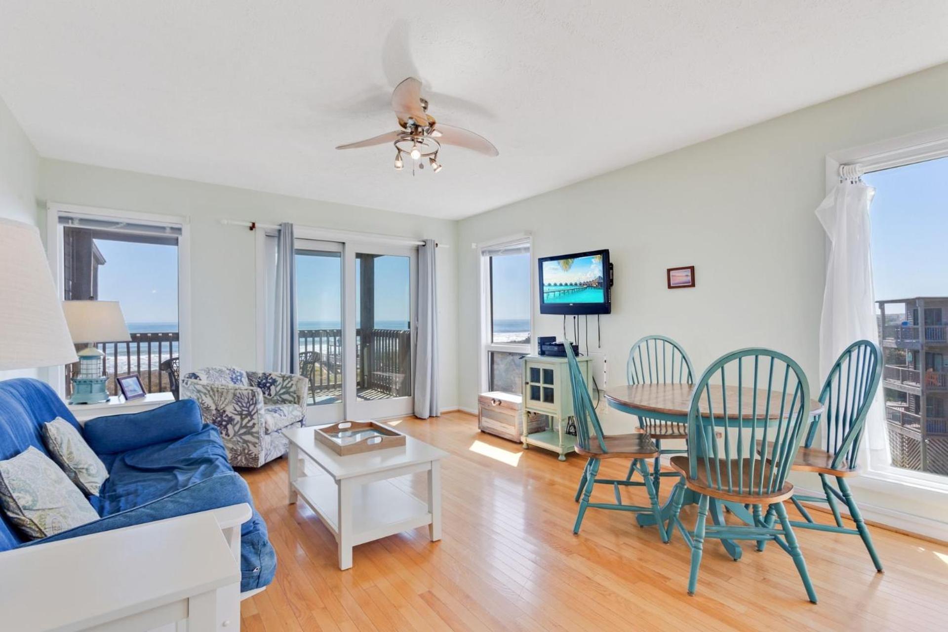 C307A Delightful Diversion Oceanfront Pool view 2