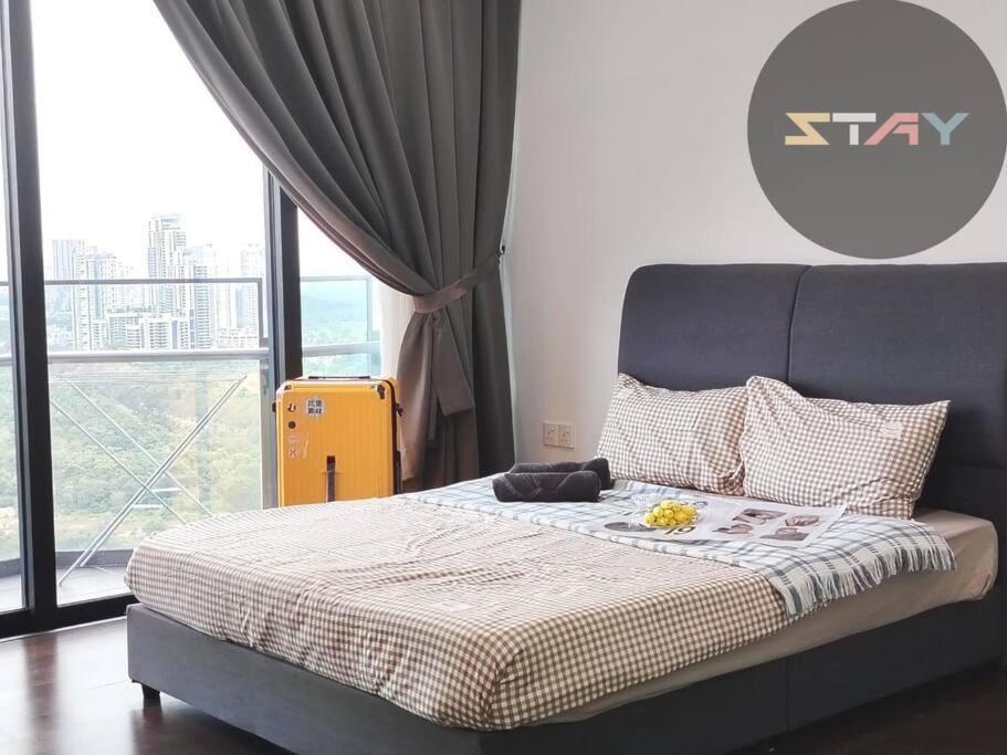 Almas Suites Couple Escape Netflix 100mbps BySTAY photo 1