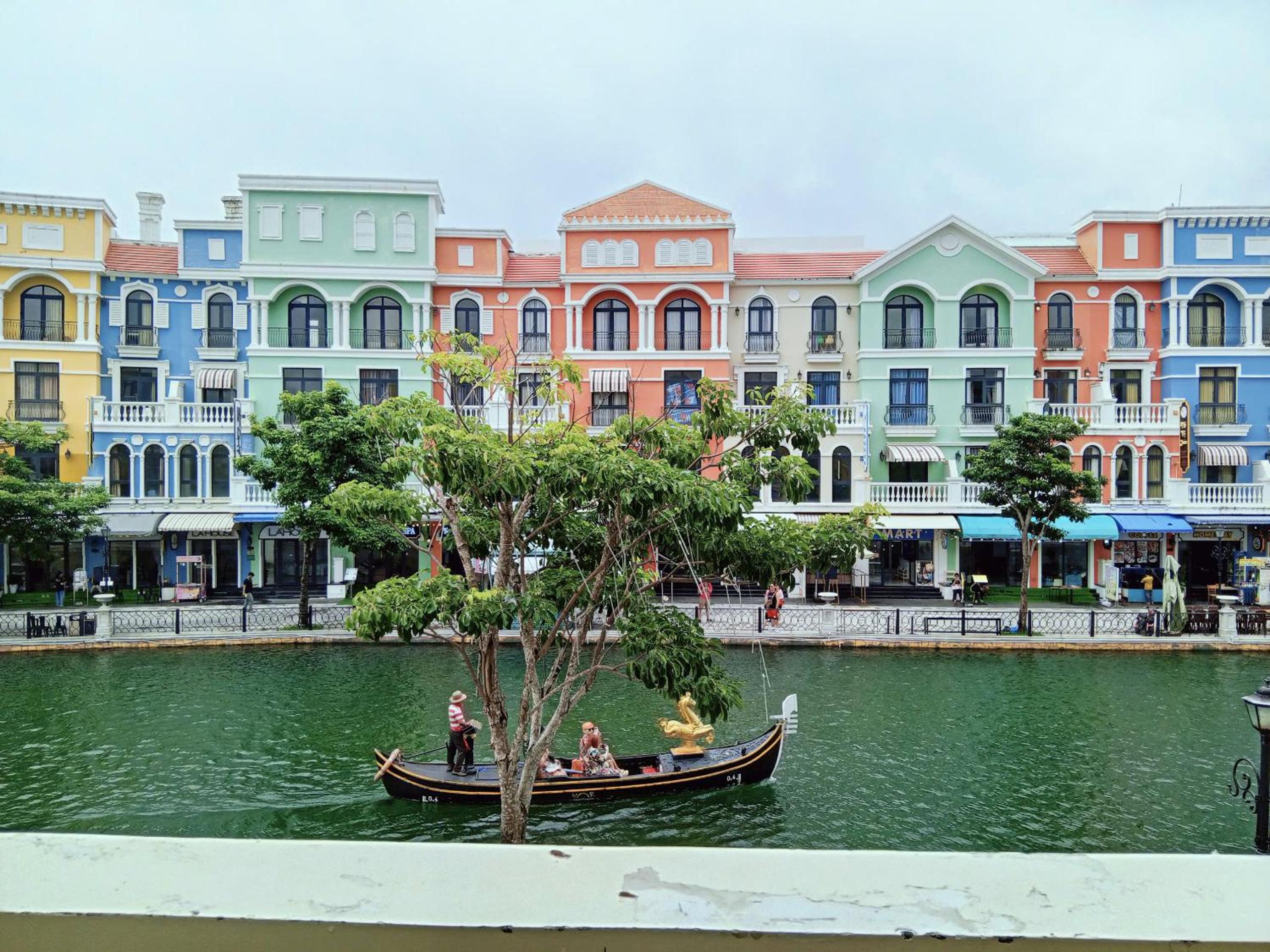 Thiên Ý Spa & Homestay