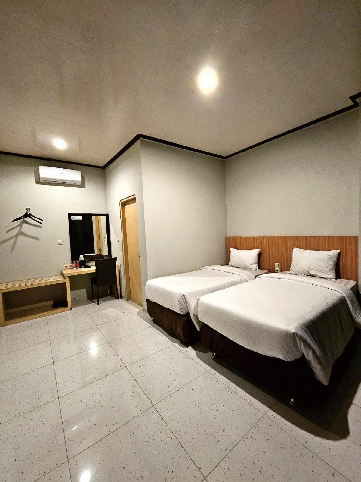 Airlangga Hotel