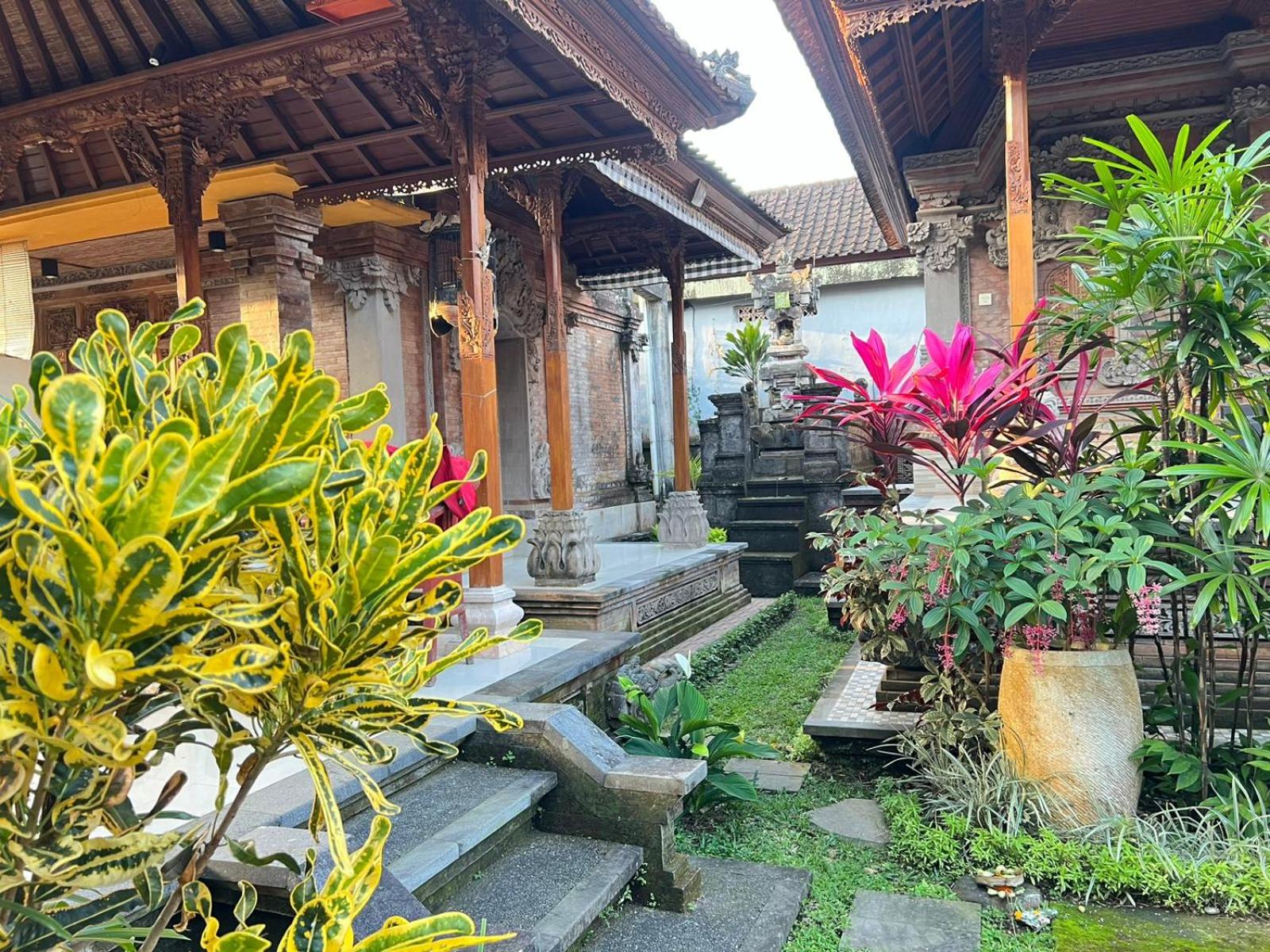 private room in Ubud Pakis kutuh 2 view 3