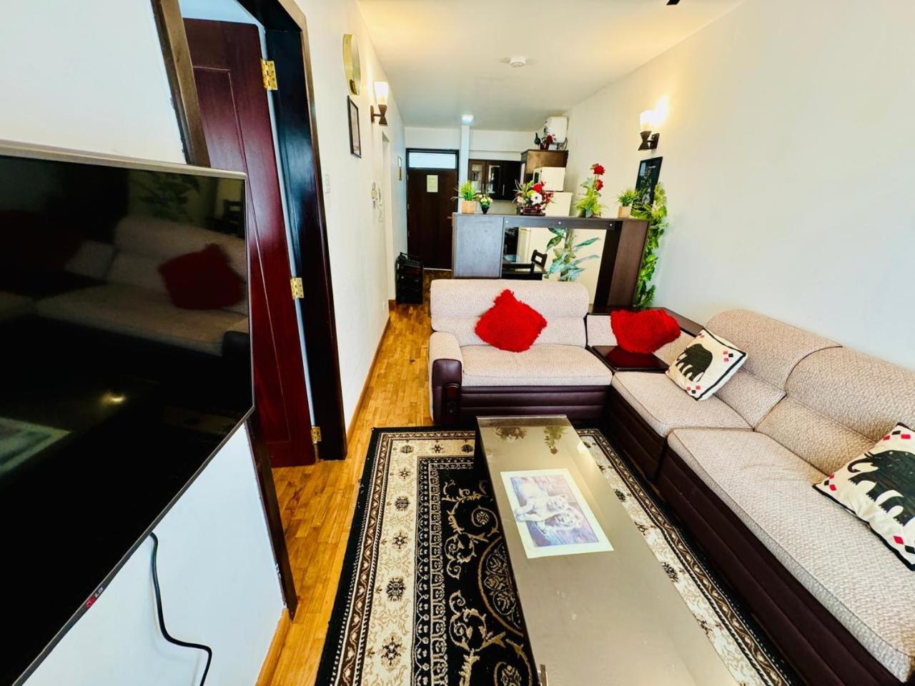 GlenAshley Apartment