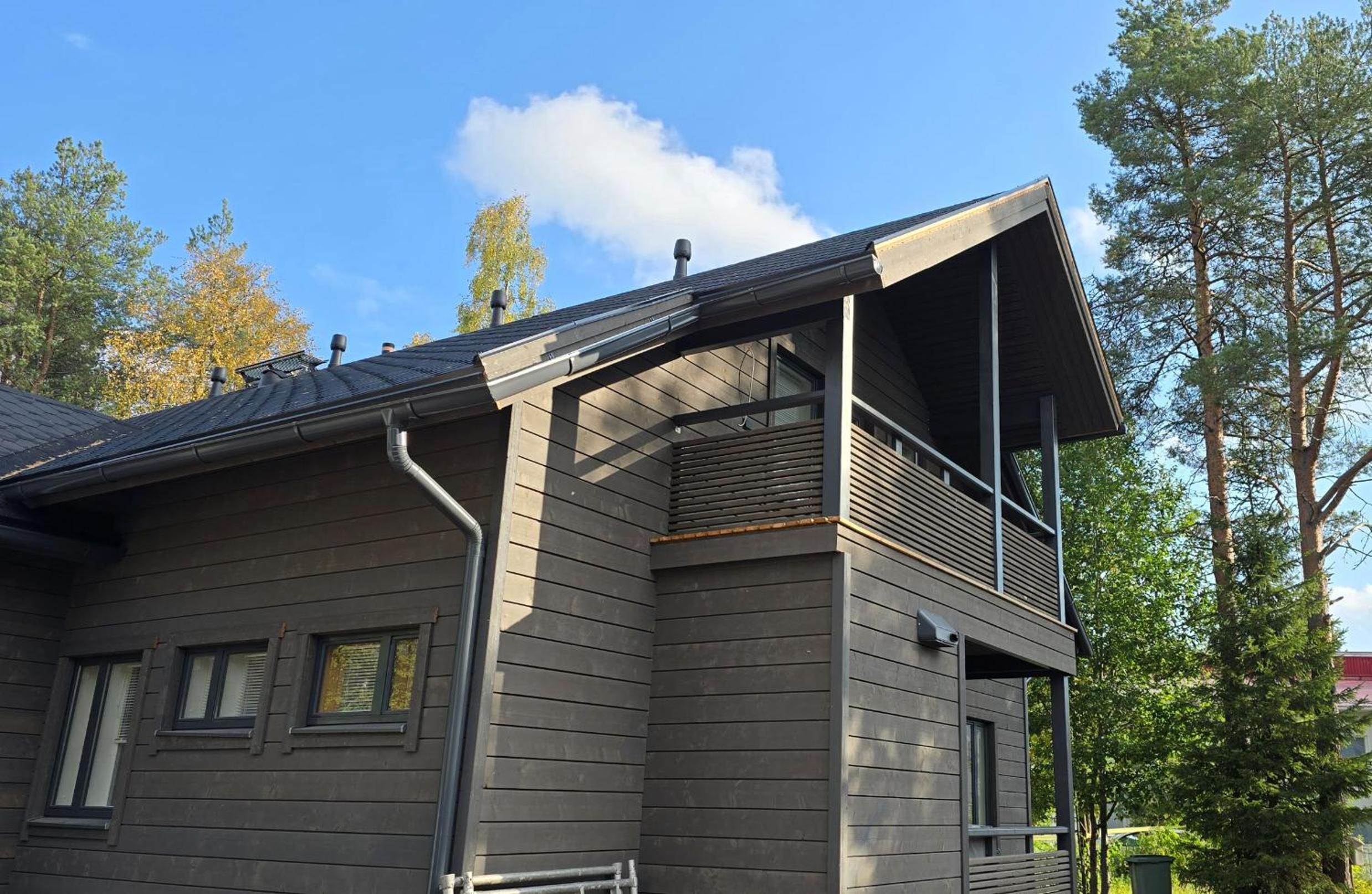 Elves Eco Design House B