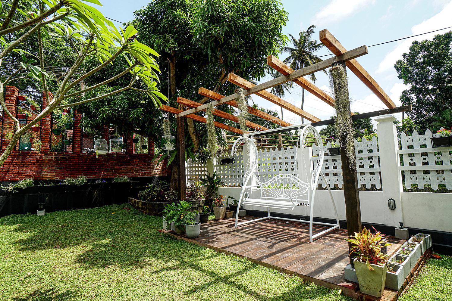 Ayur Ayur White Sail Villa