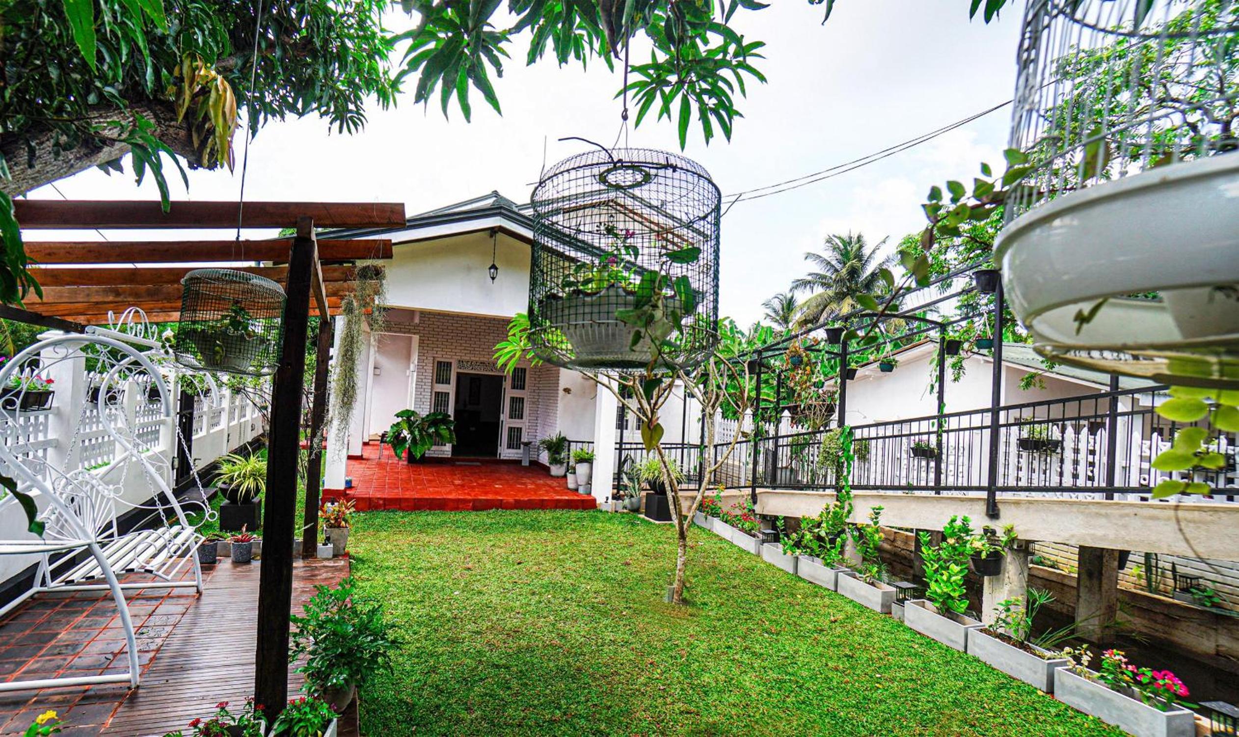 Ayur Ayur White Sail Villa