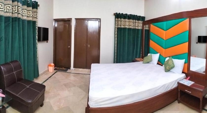 Subhan Residency