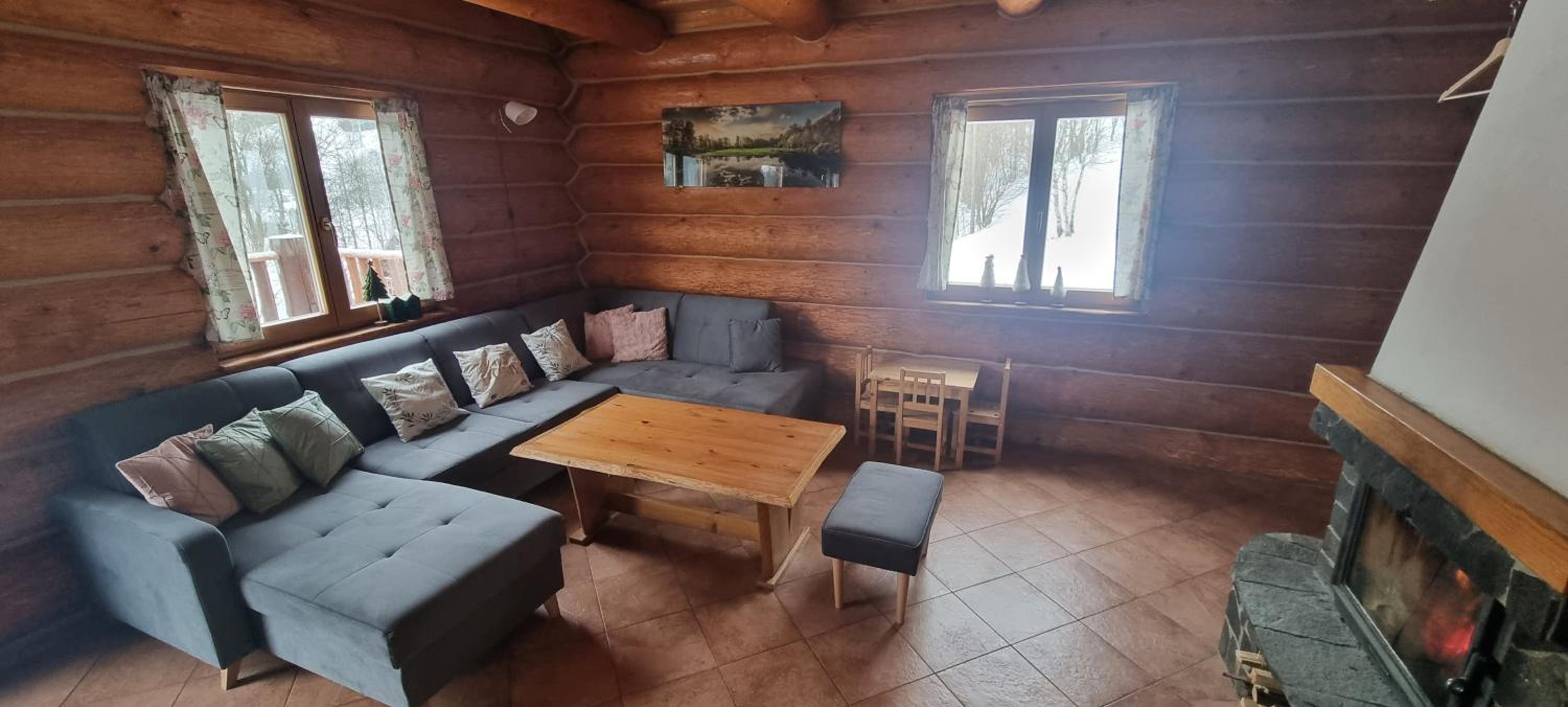 KANADSKY SRUB Stříbrnice