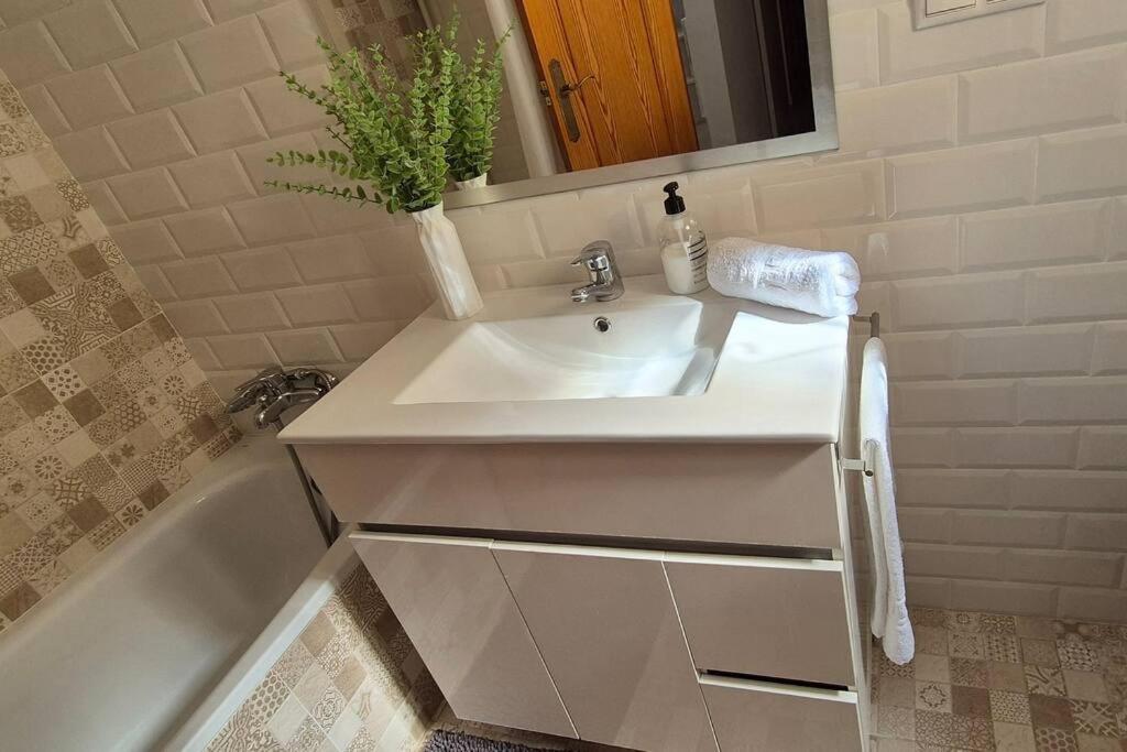 Casa para 8 personas y piscina abierta todo el año