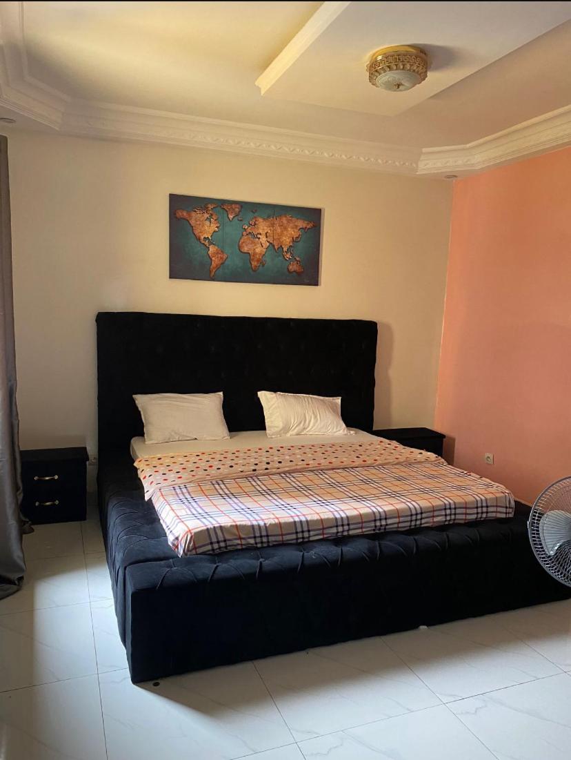 Appartement 3 pièces a sacré cœur 3