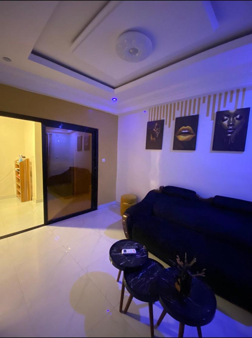 Appartement 3 pièces a sacré cœur 3