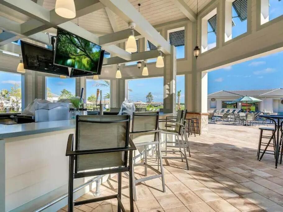 Relax in Ultimate Comfort with Pool & BBQ Area