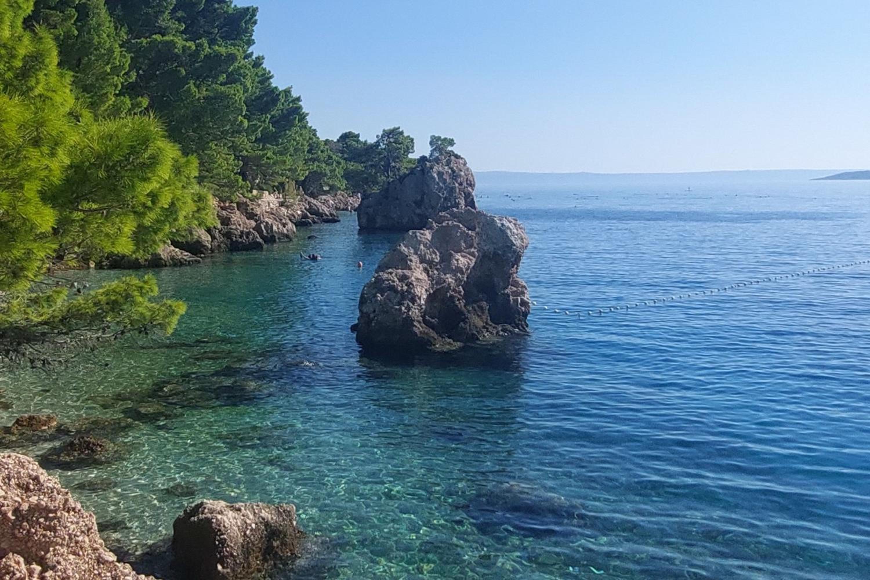 Luxury Boutique Villa Fay, heated Pool, Jacuzzi, Seaview near Split and Omis