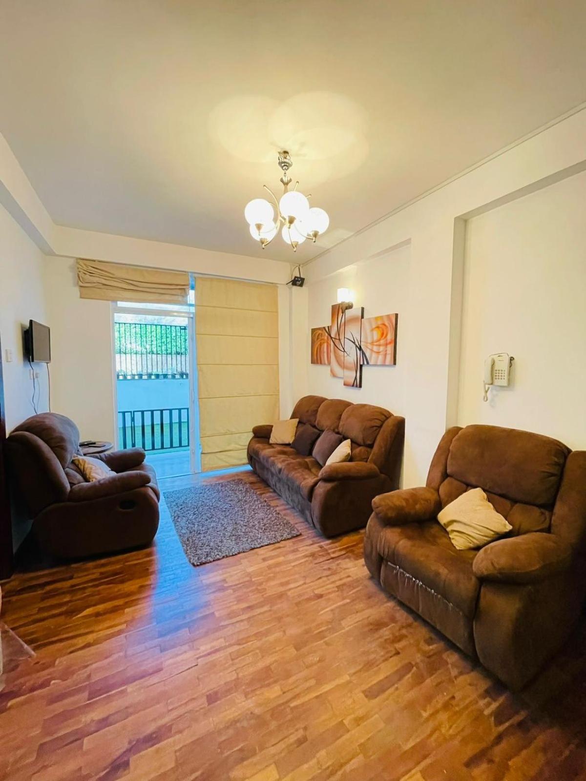 GlenAshley Apartment