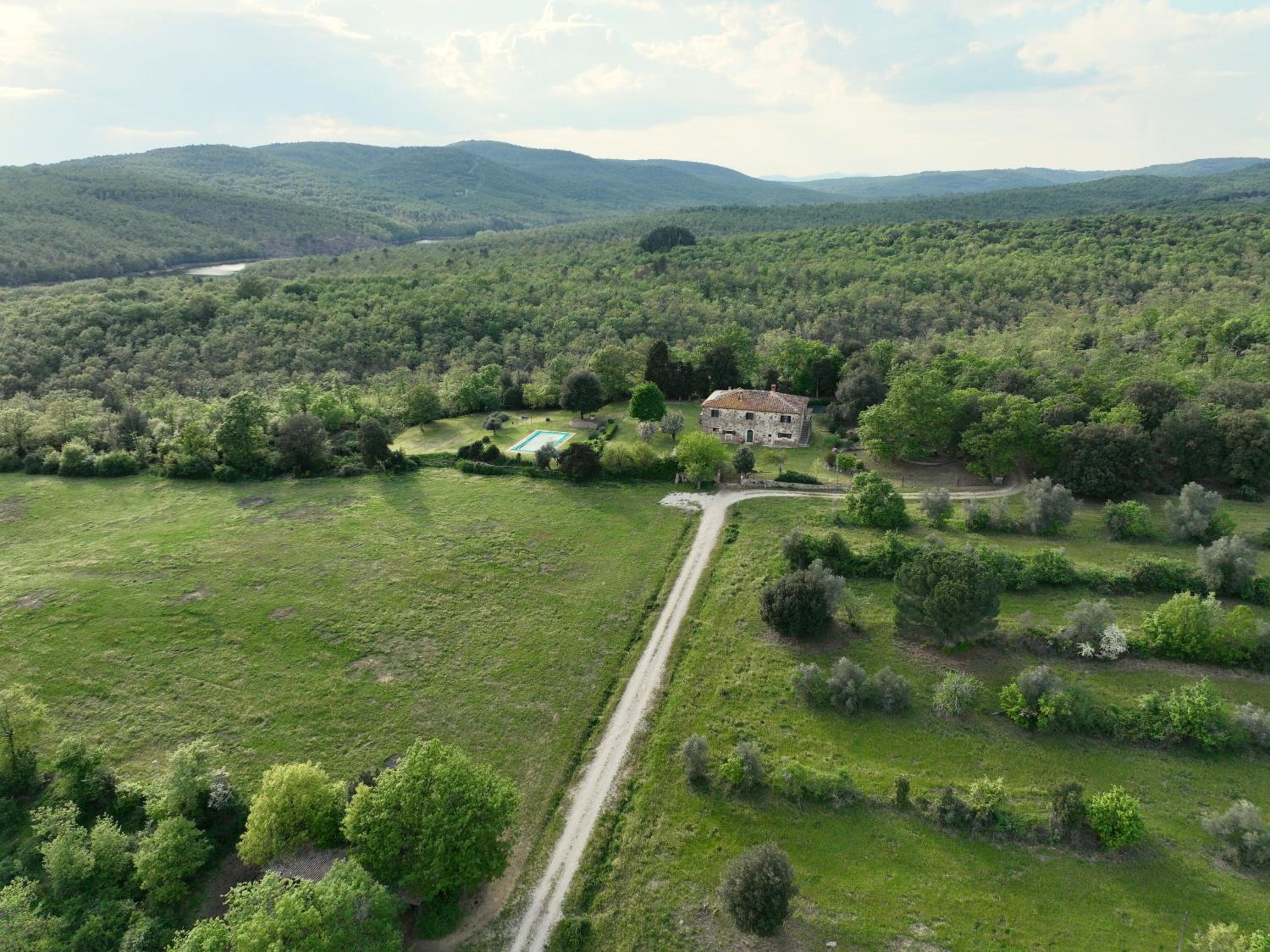 Tuscan Farmhouses at Castello del Calcione Estate