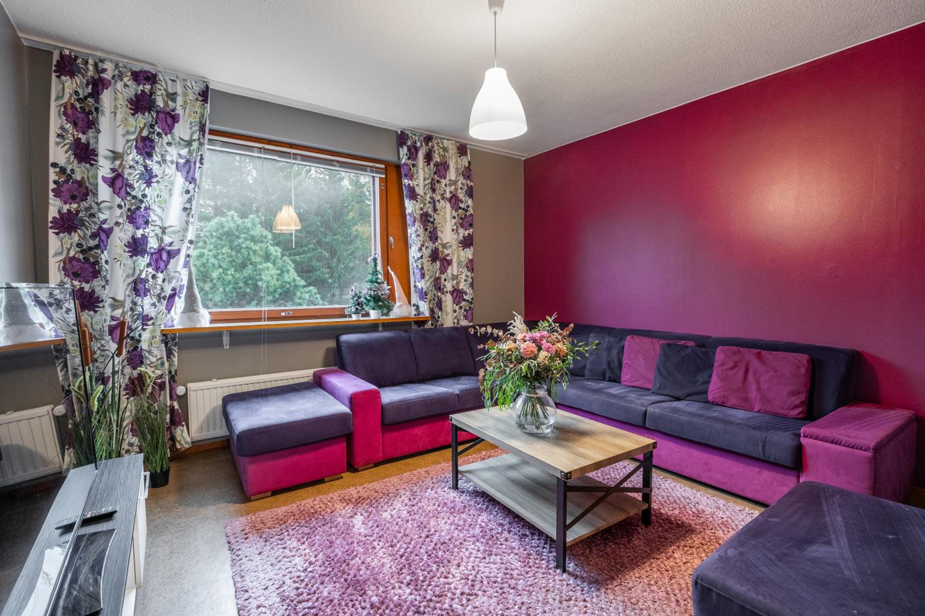 Arctic Holiday Apartments 6
