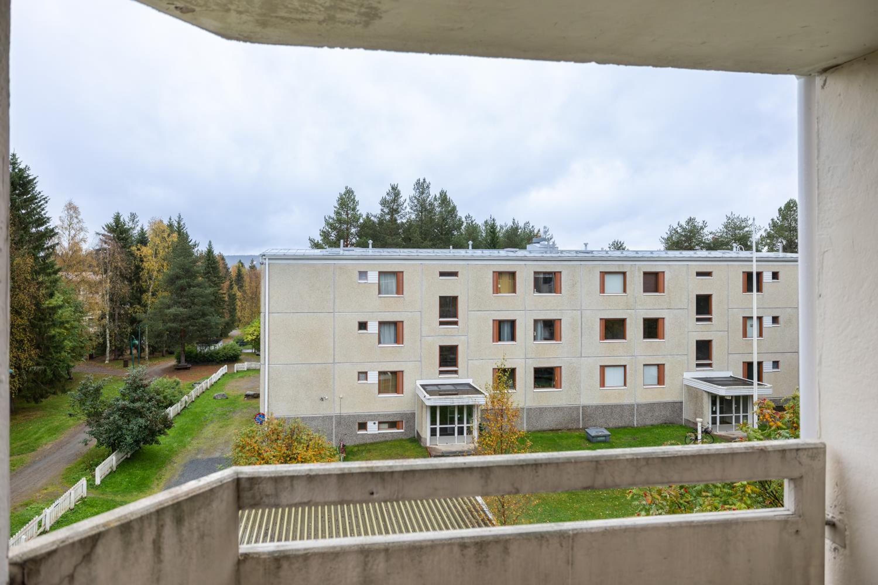 Arctic Holiday Apartments 6