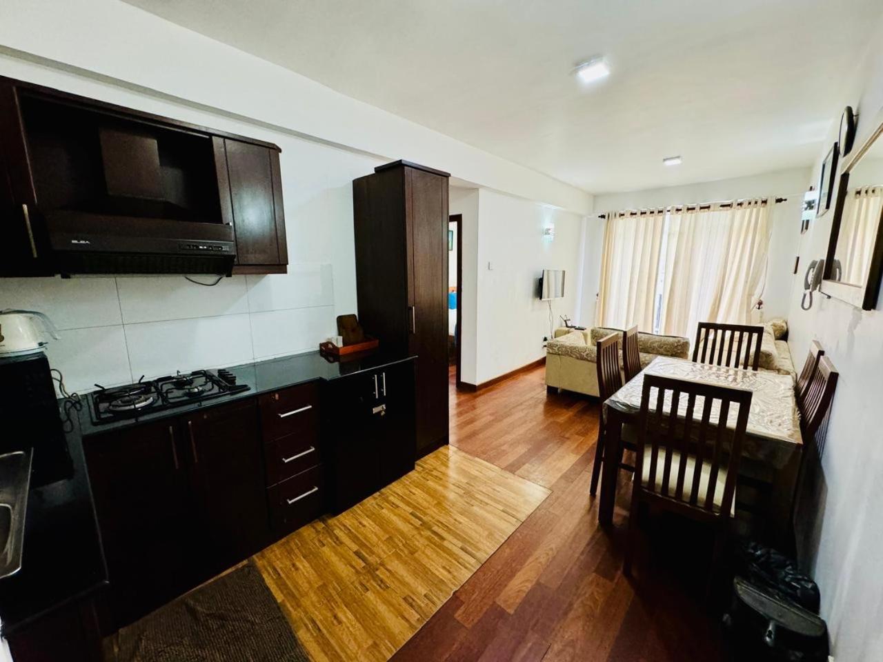 GlenAshley Apartment