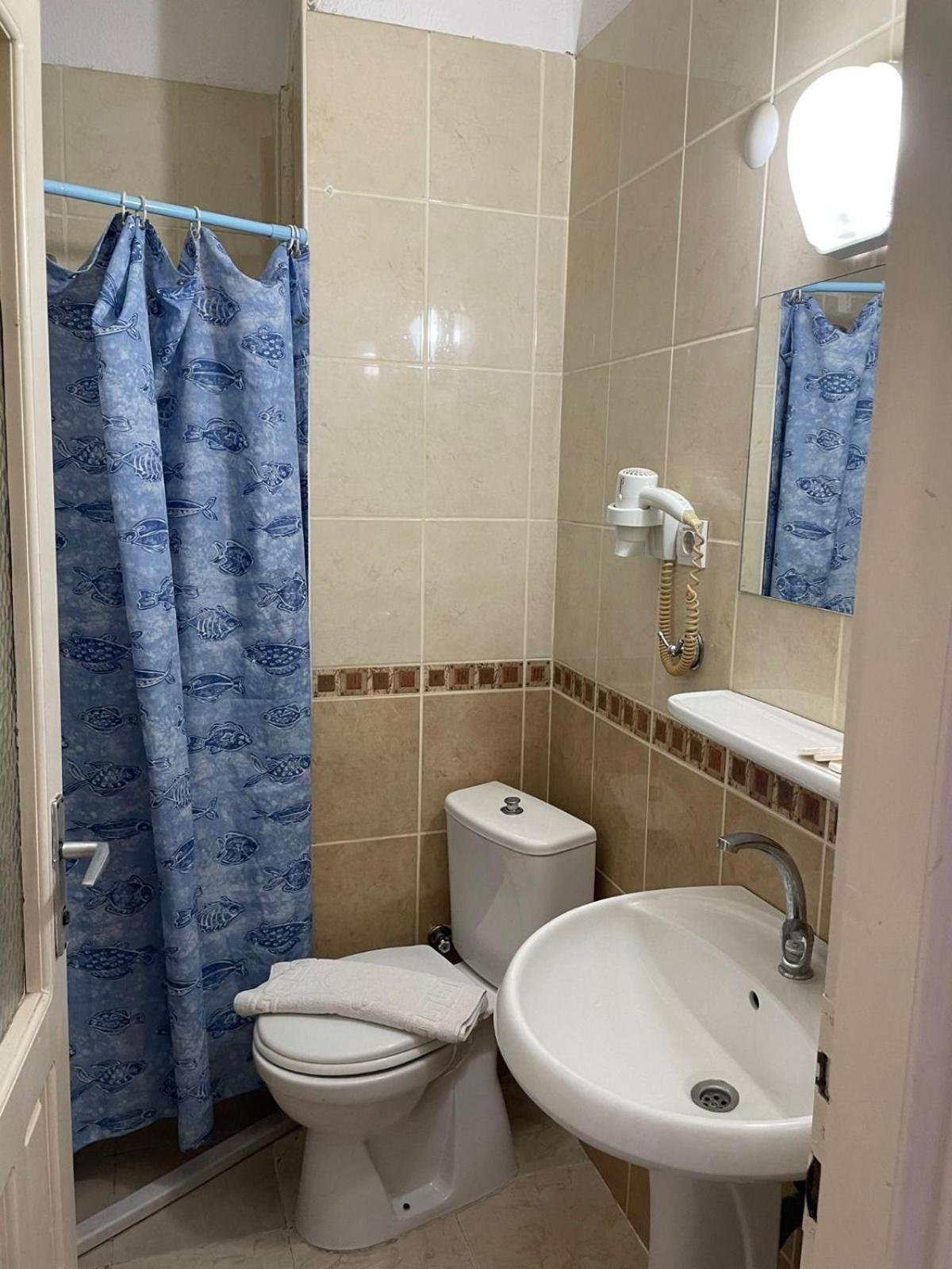 Rosella Hotel - Image 41