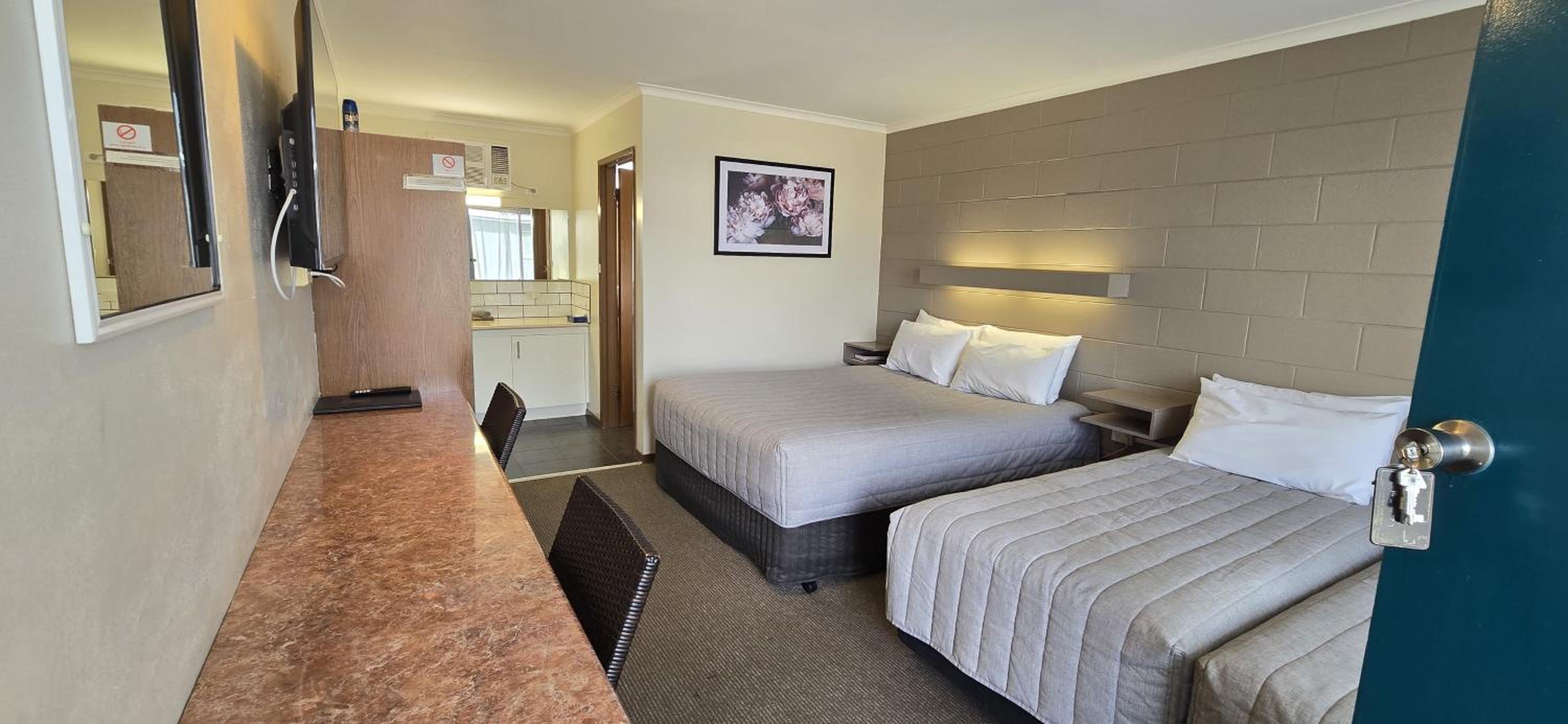 Admella Motel