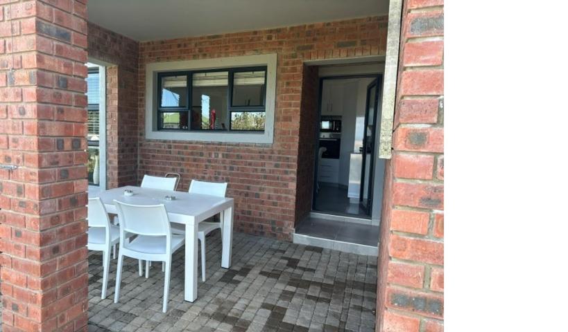 Loerie Lane Accomadation view 2
