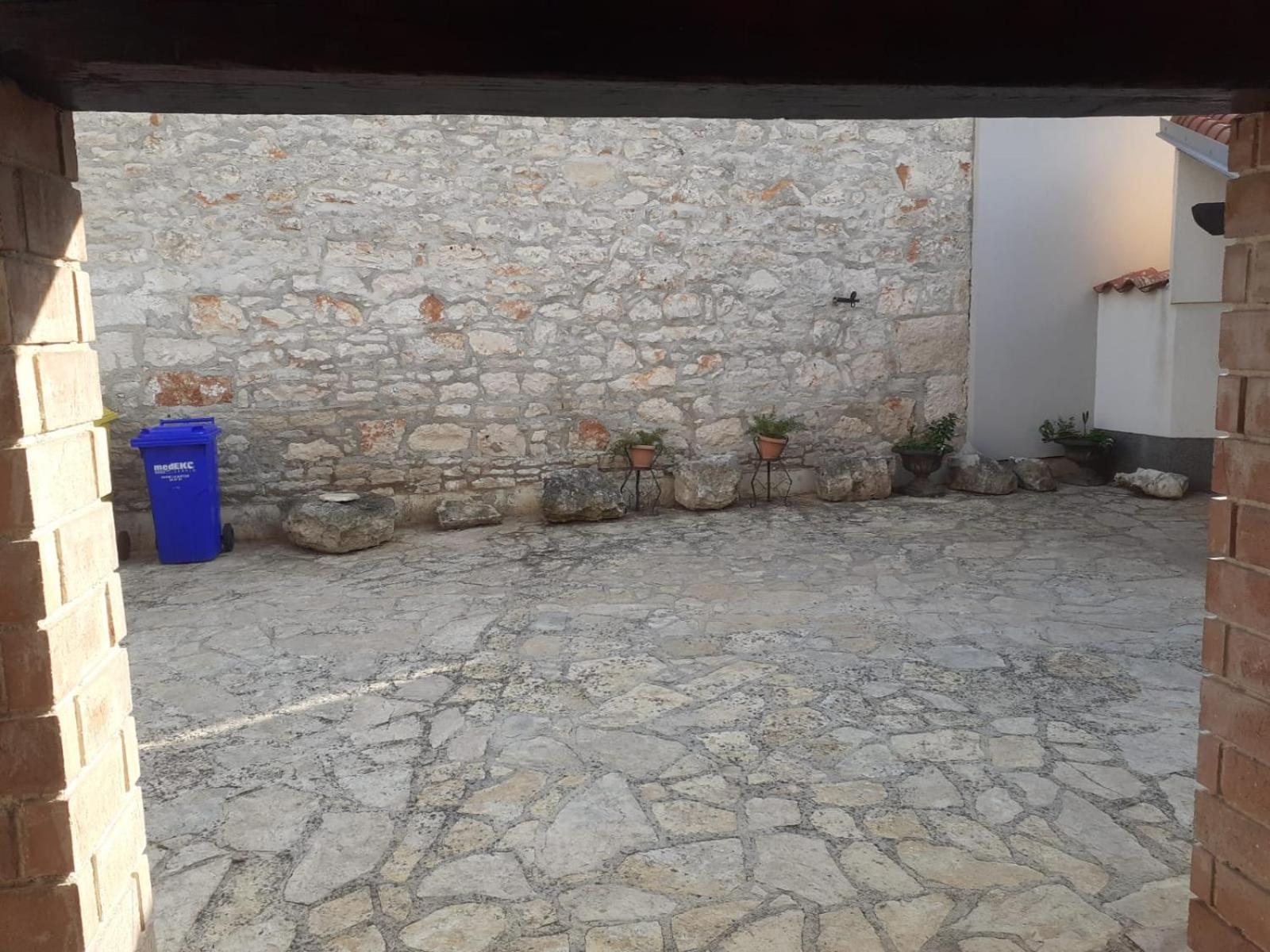 Photo 45