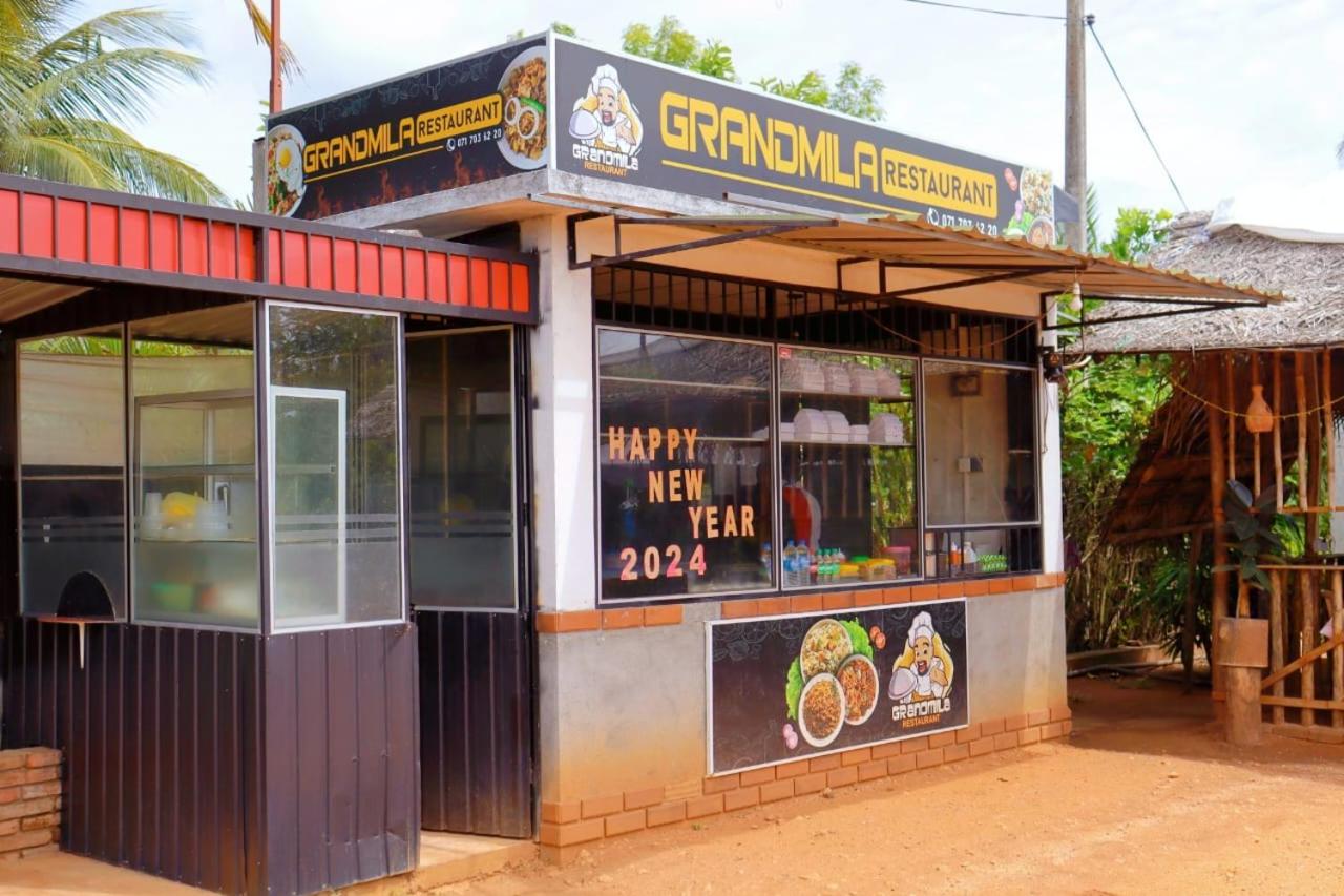 Grandmila Restaurant