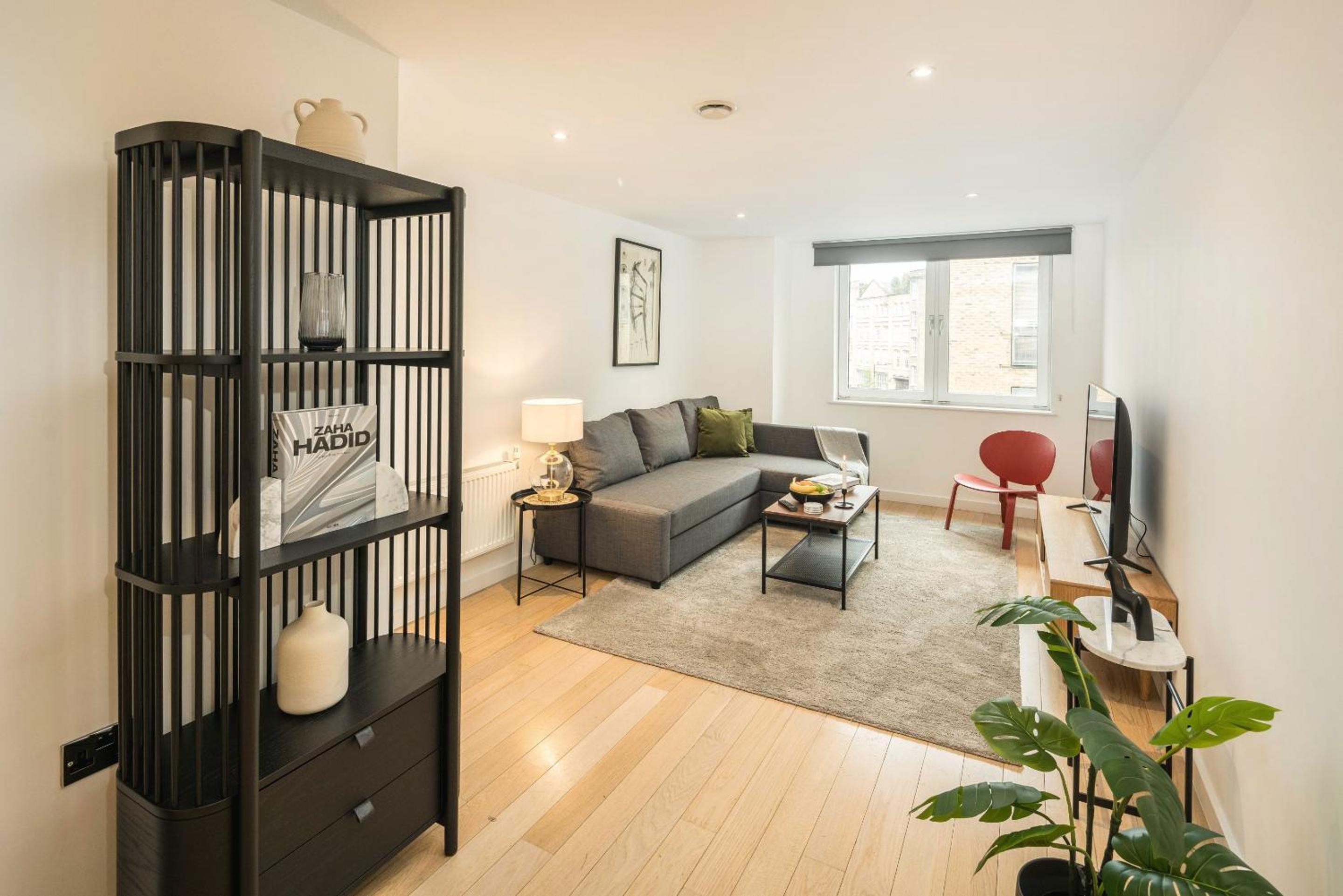 Shoreditch Apartments by Sleepy
