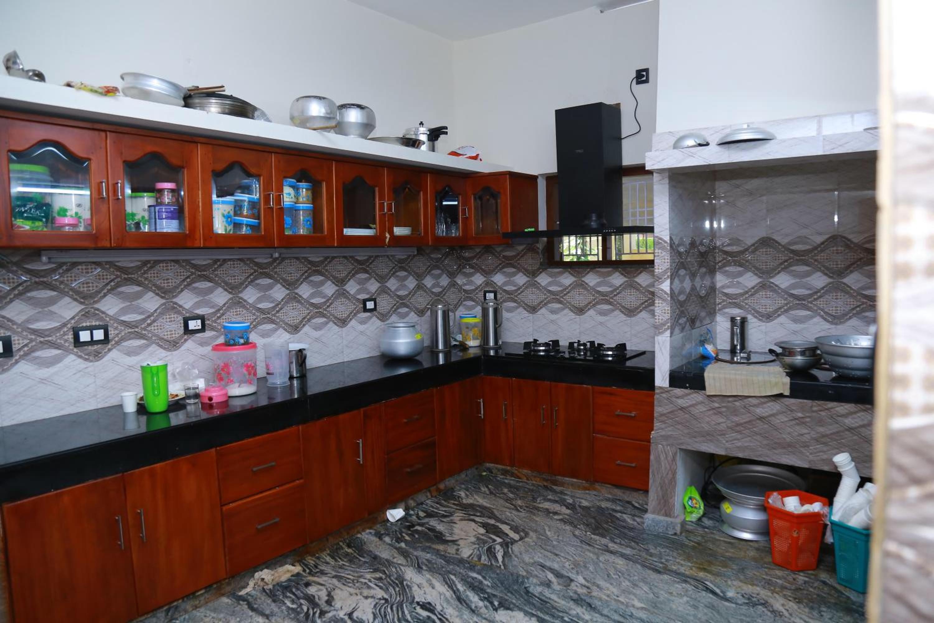 3 BHK HOUSE with nice facilities,Gate&Fence view 4