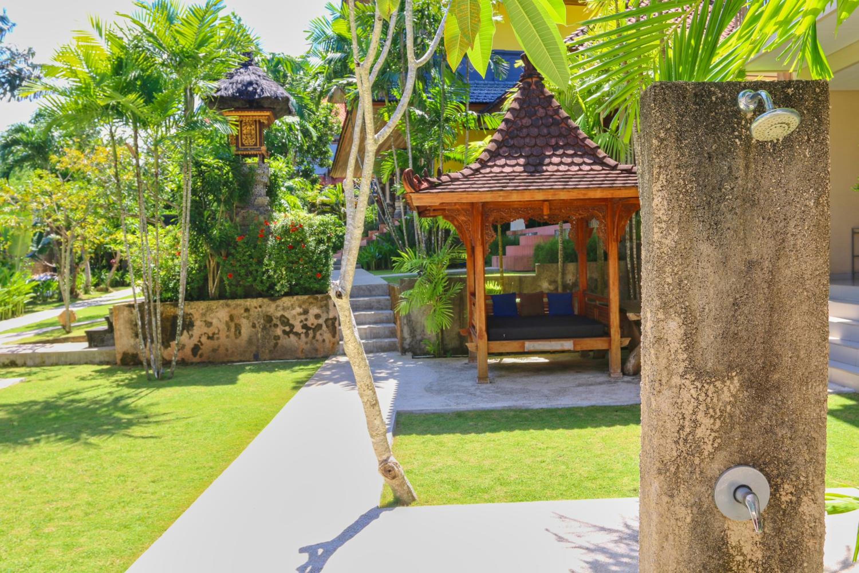 The Gong view 2