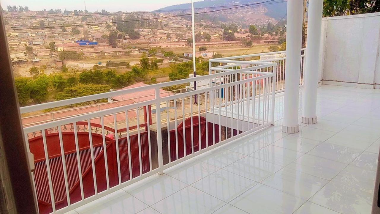 Photo 7