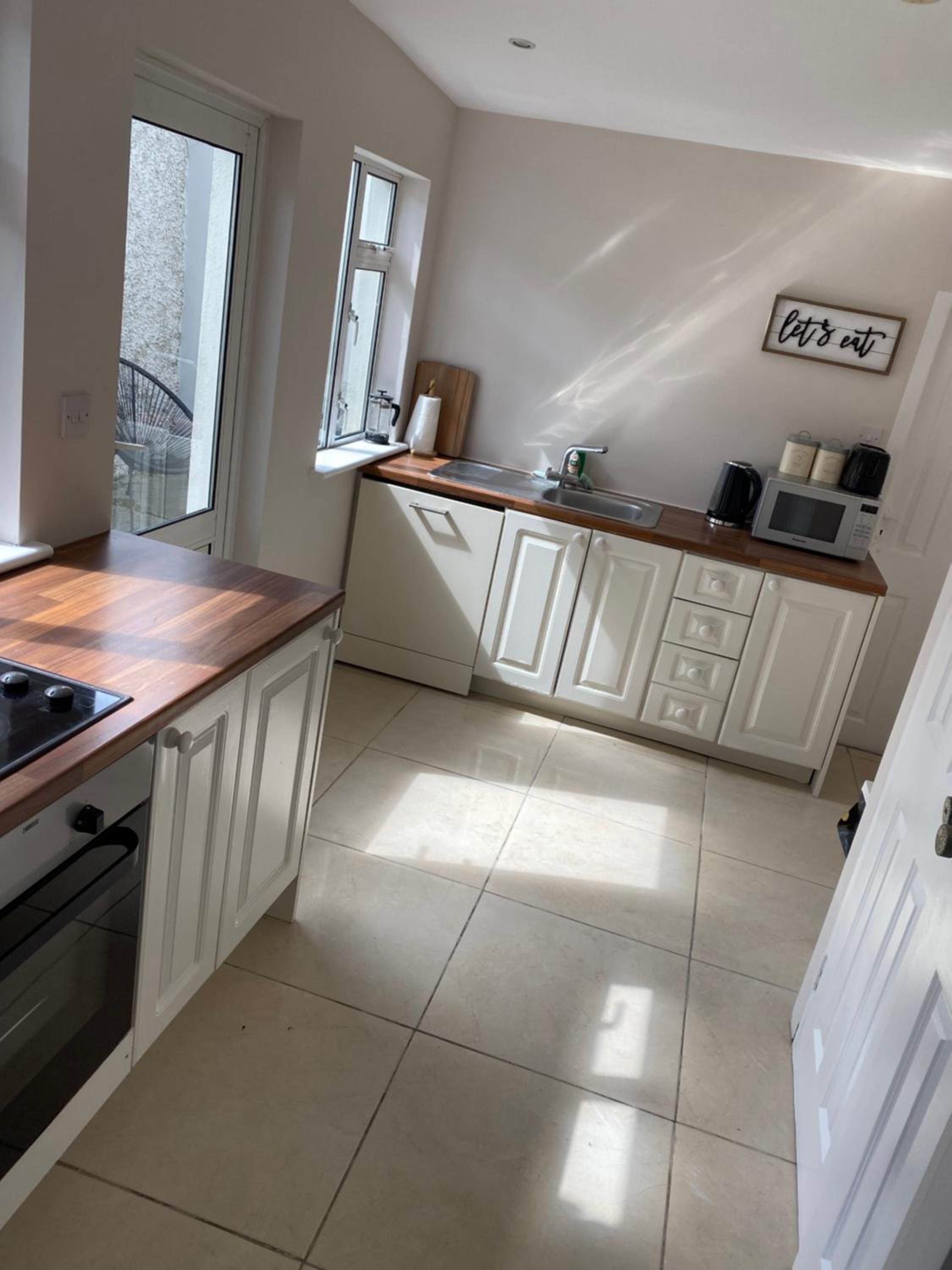 Fab cottage close to City Centre