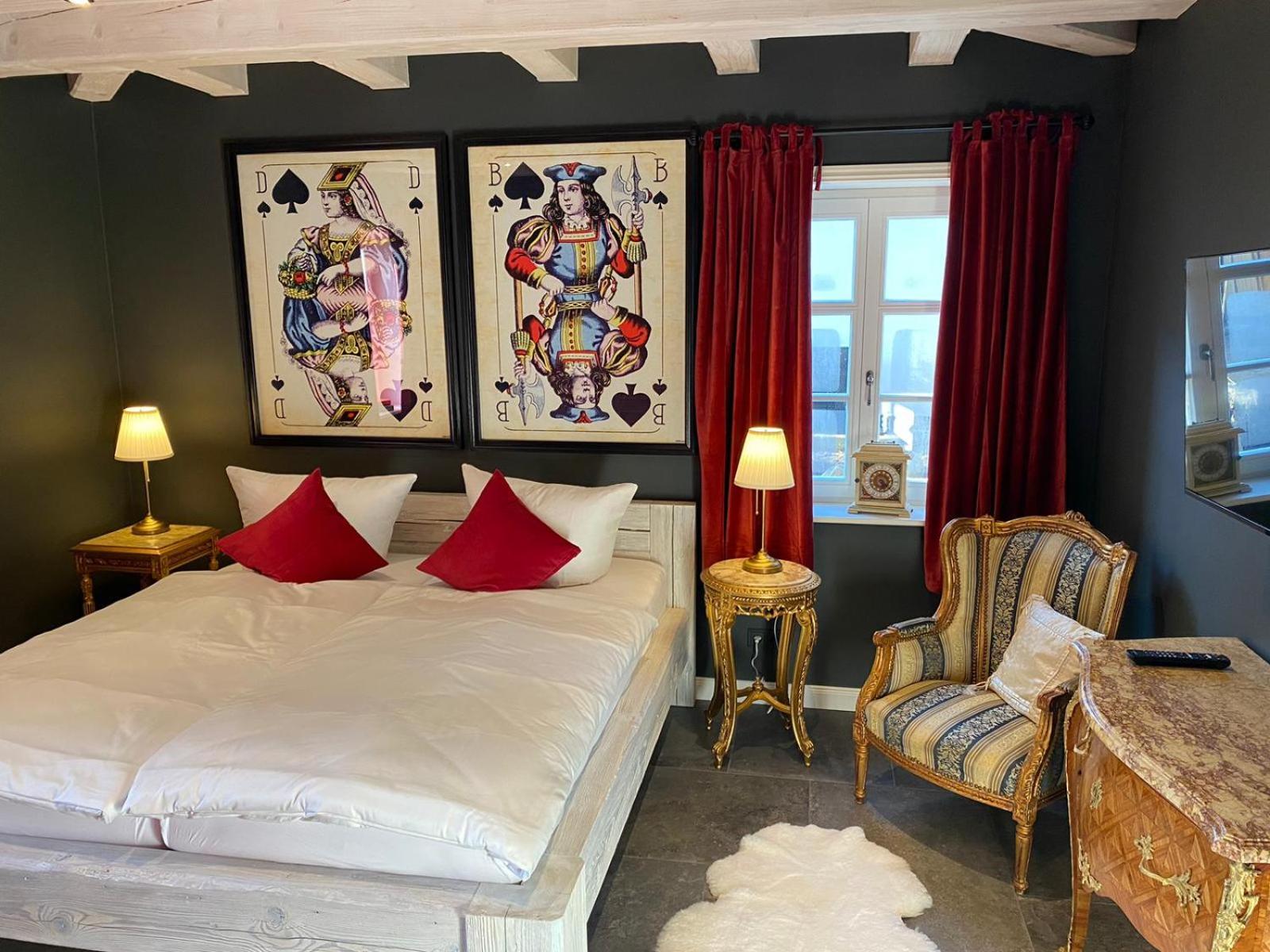 Ferienhaus Ilsenburg, luxuriöse Landhäuser mit Sauna und Kamin, mitten im Harz