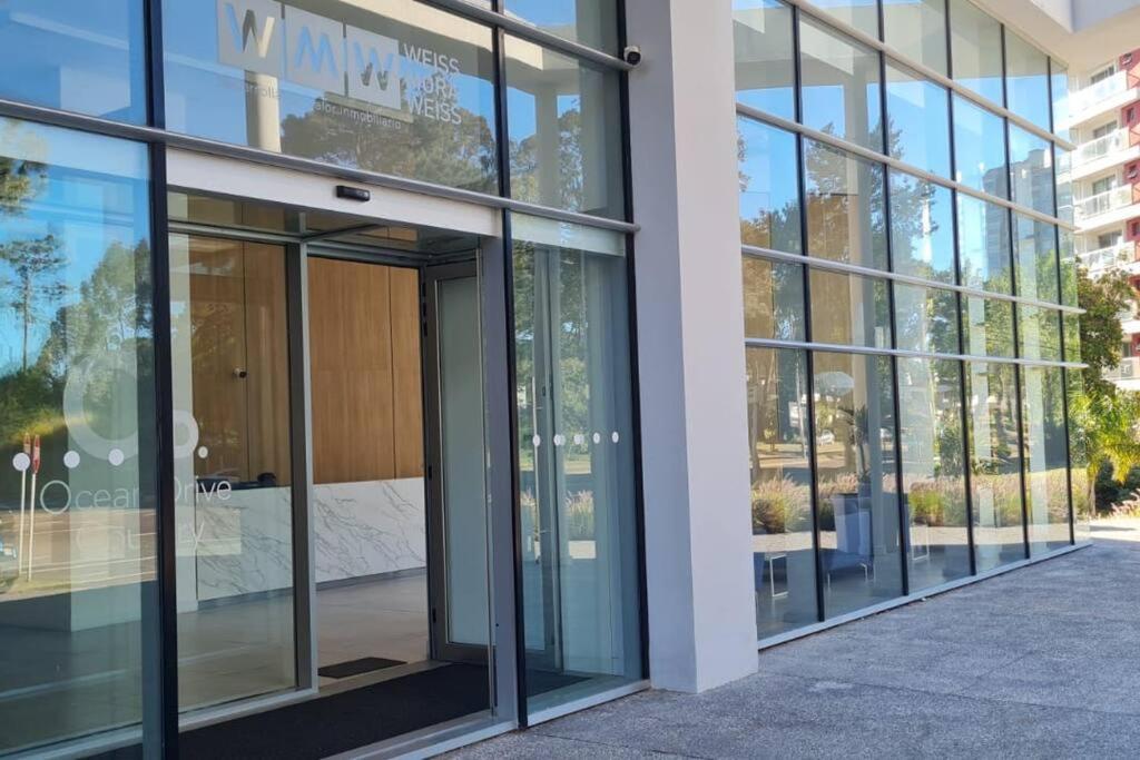 Apto Ocean Drive Country, todos los amenities