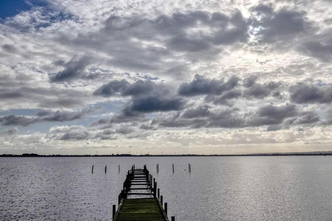 Seeliebe, 300 Meter zum Wasser, mit Terrasse und Garten